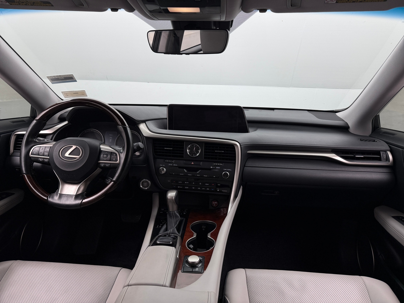 Thumbnail: 2018 Lexus RX - 2