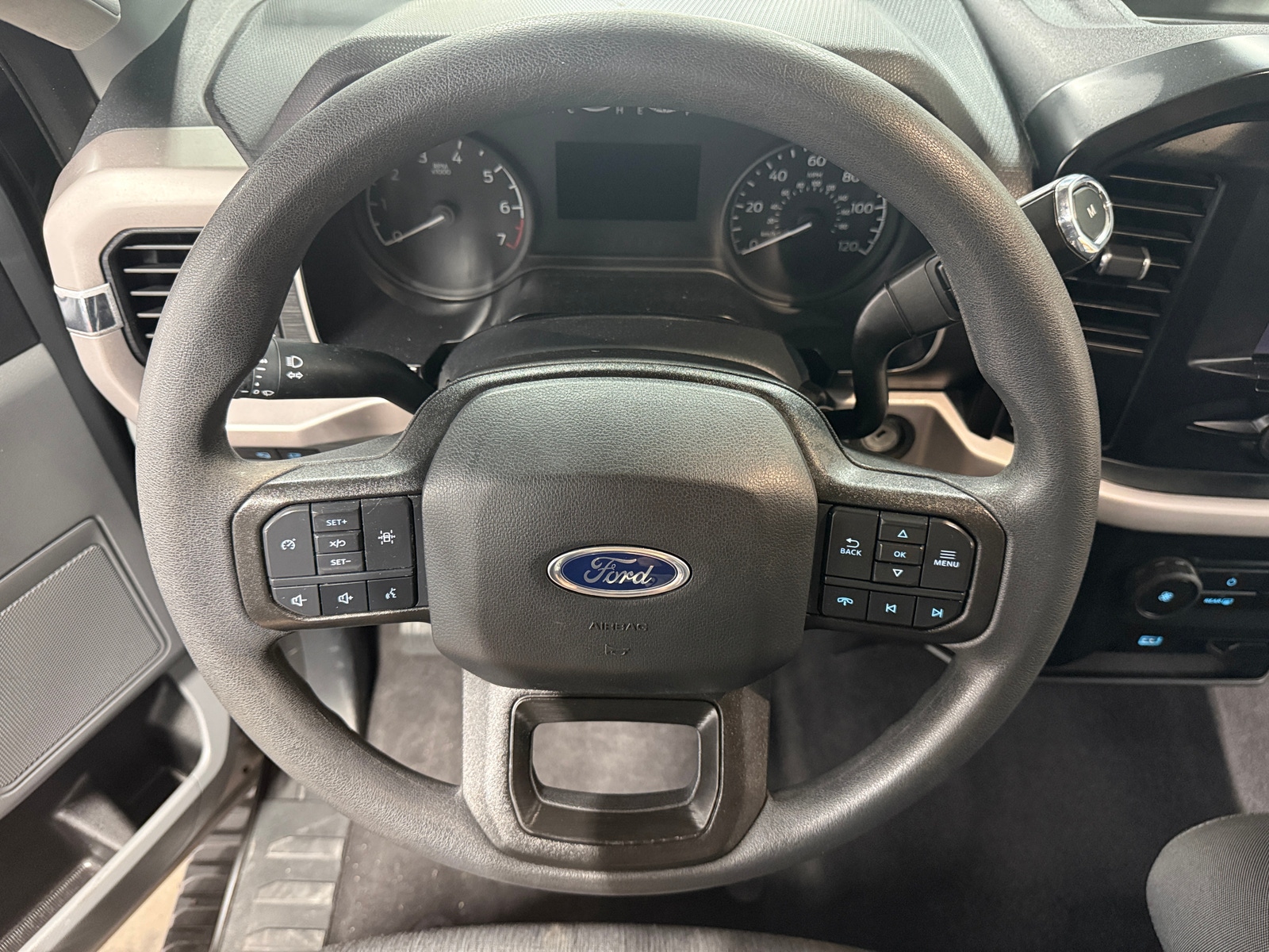 Thumbnail: 2023 Ford Econoline - 5