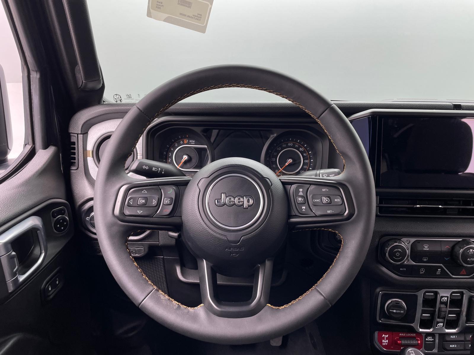 Thumbnail: 2024 Jeep Gladiator - 5