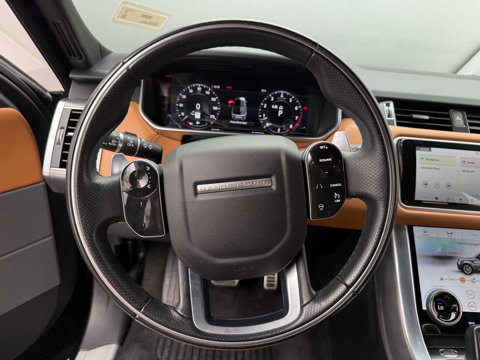 Thumbnail: 2022 Land Rover Range Rover Sport - 4