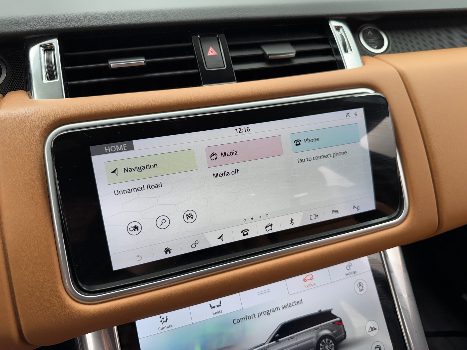 Thumbnail: 2022 Land Rover Range Rover Sport - 3
