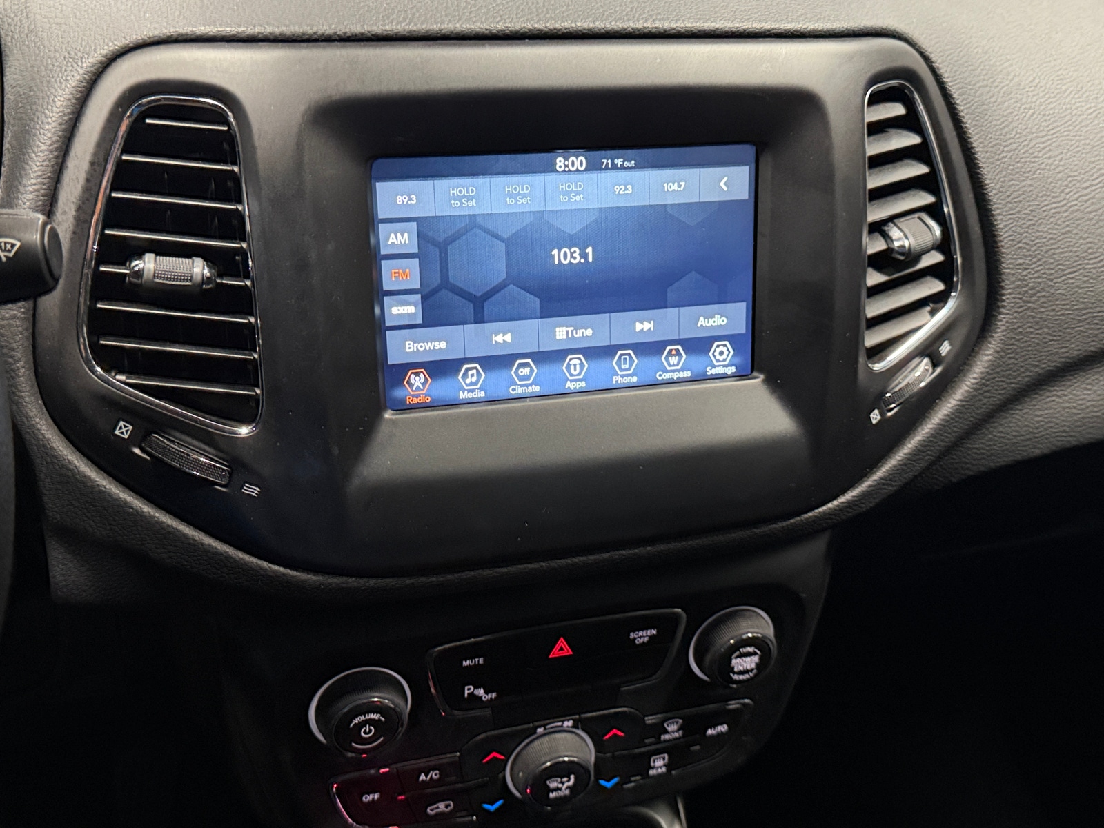 Thumbnail: 2018 Jeep Compass - 4
