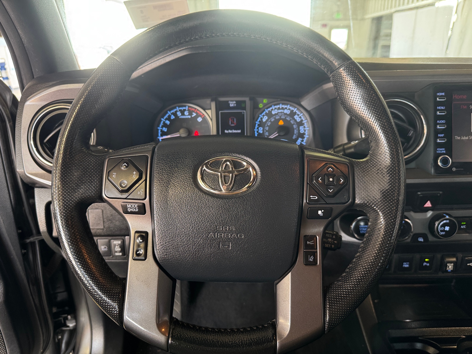 Thumbnail: 2020 Toyota Tacoma - 5