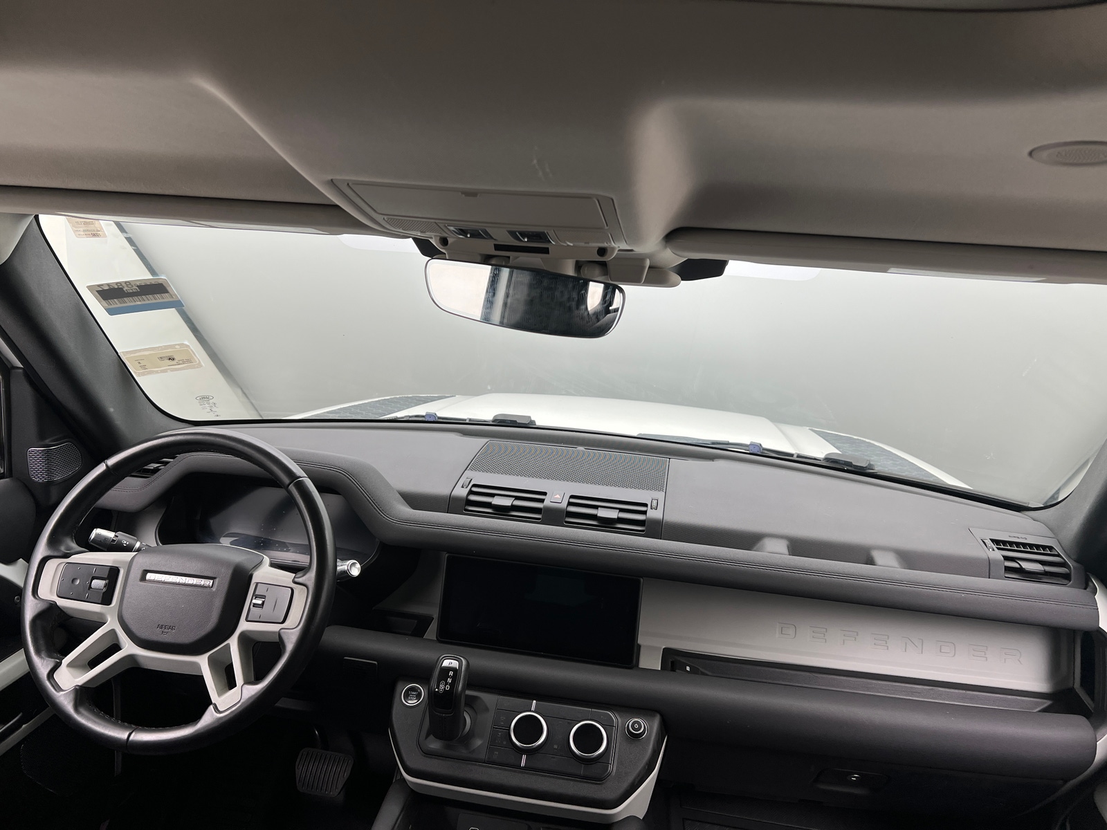 Thumbnail: 2021 Land Rover Defender - 2