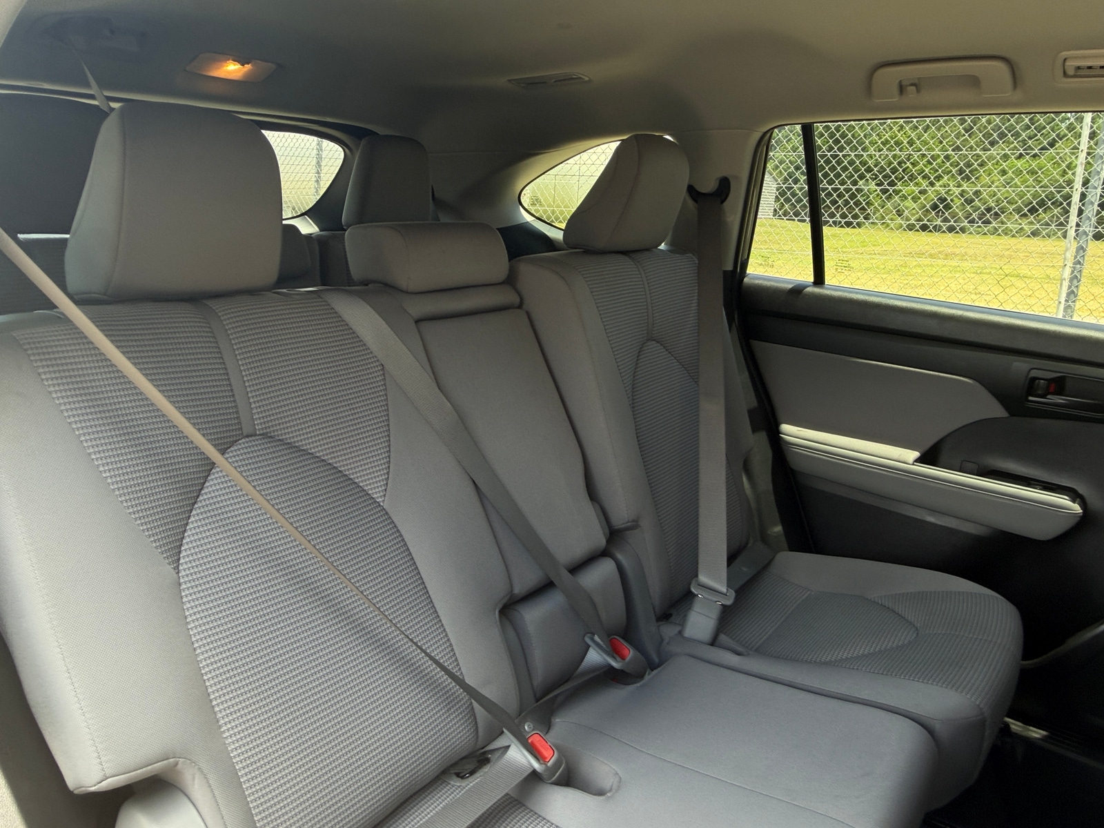 Thumbnail: 2023 Toyota Highlander - 6