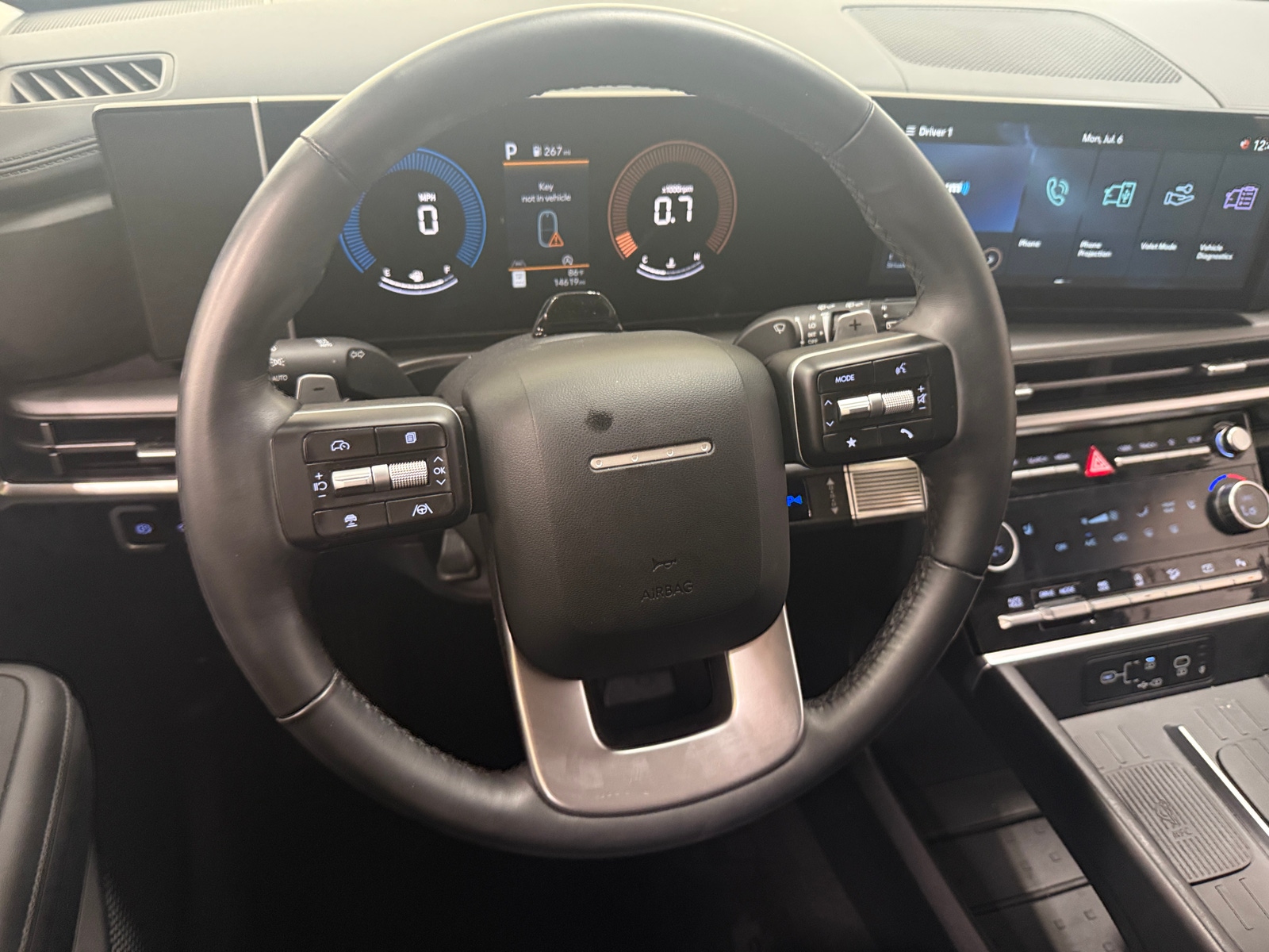 Thumbnail: 2026 Hyundai Santa Fe - 4