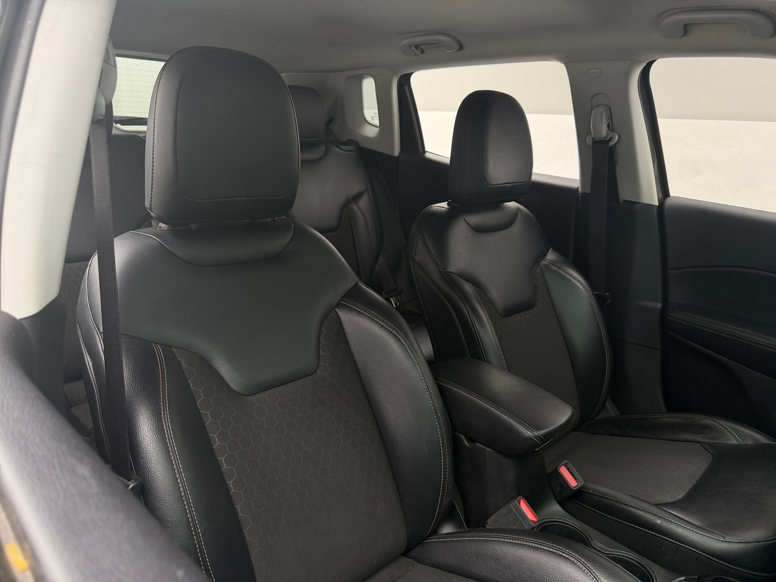 Thumbnail: 2017 Jeep Compass - 2