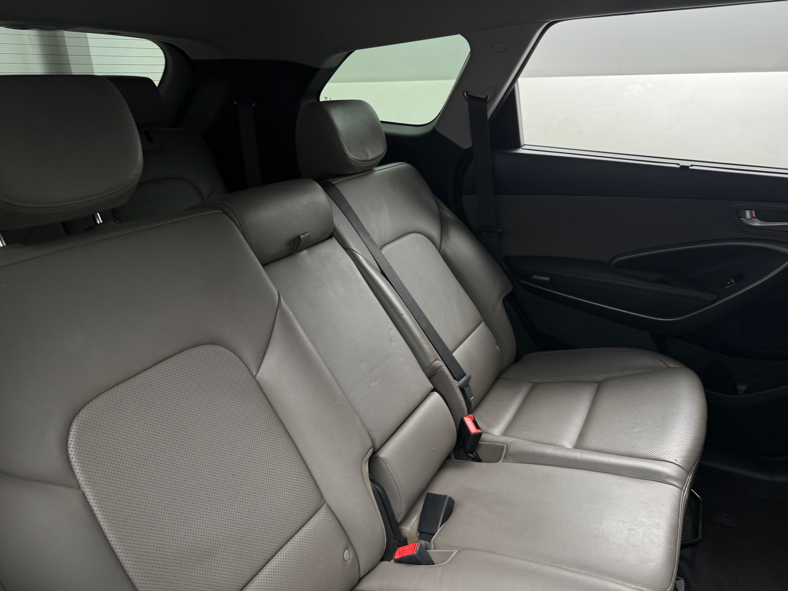 Thumbnail: 2017 Hyundai Santa Fe - 6