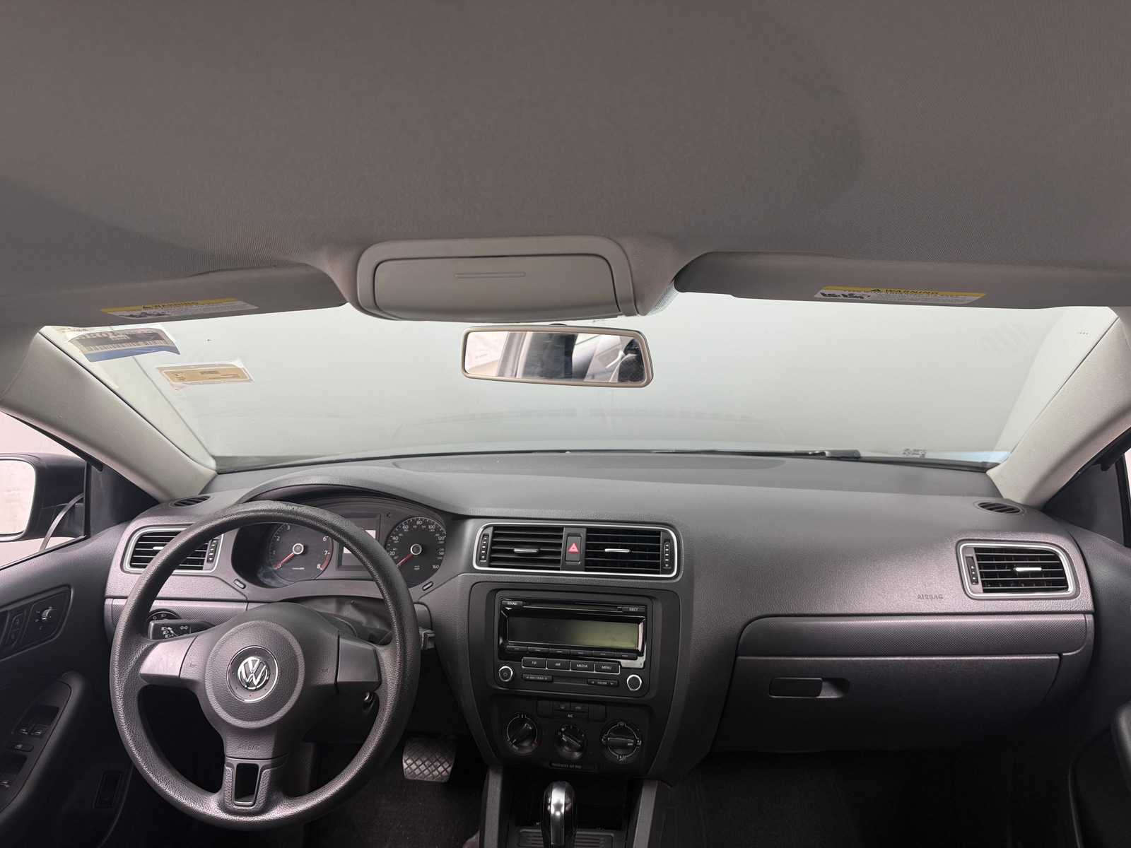 Thumbnail: 2014 Volkswagen Jetta - 3