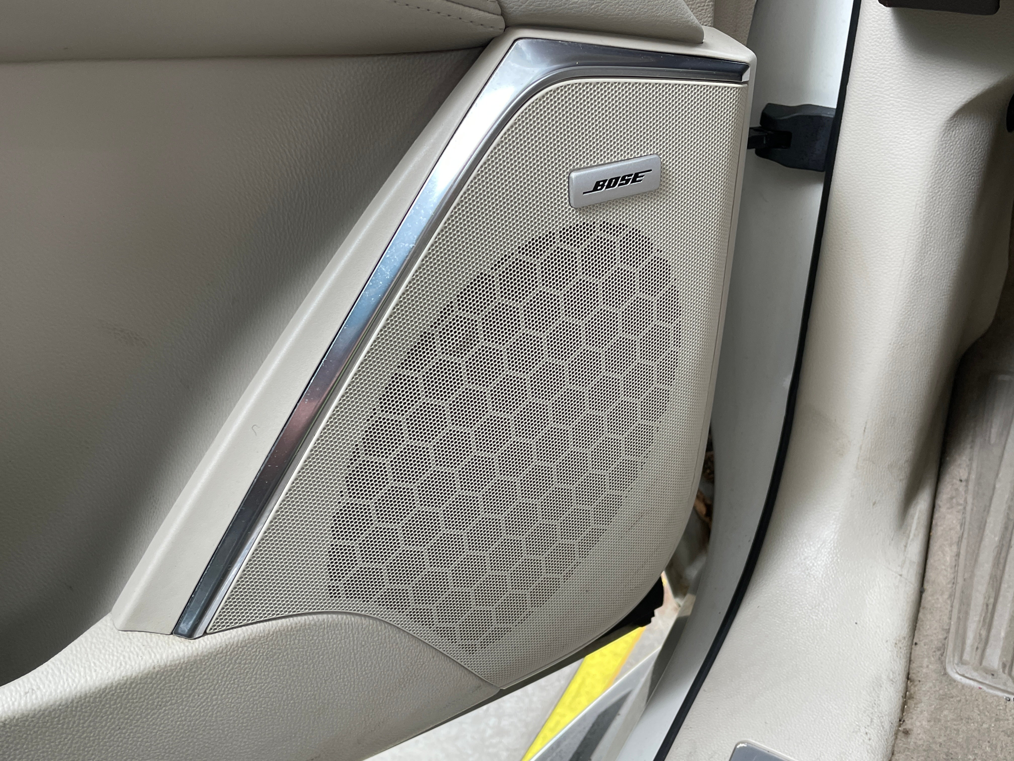 2015 Cadillac Escalade ESV Luxury - Photo 15