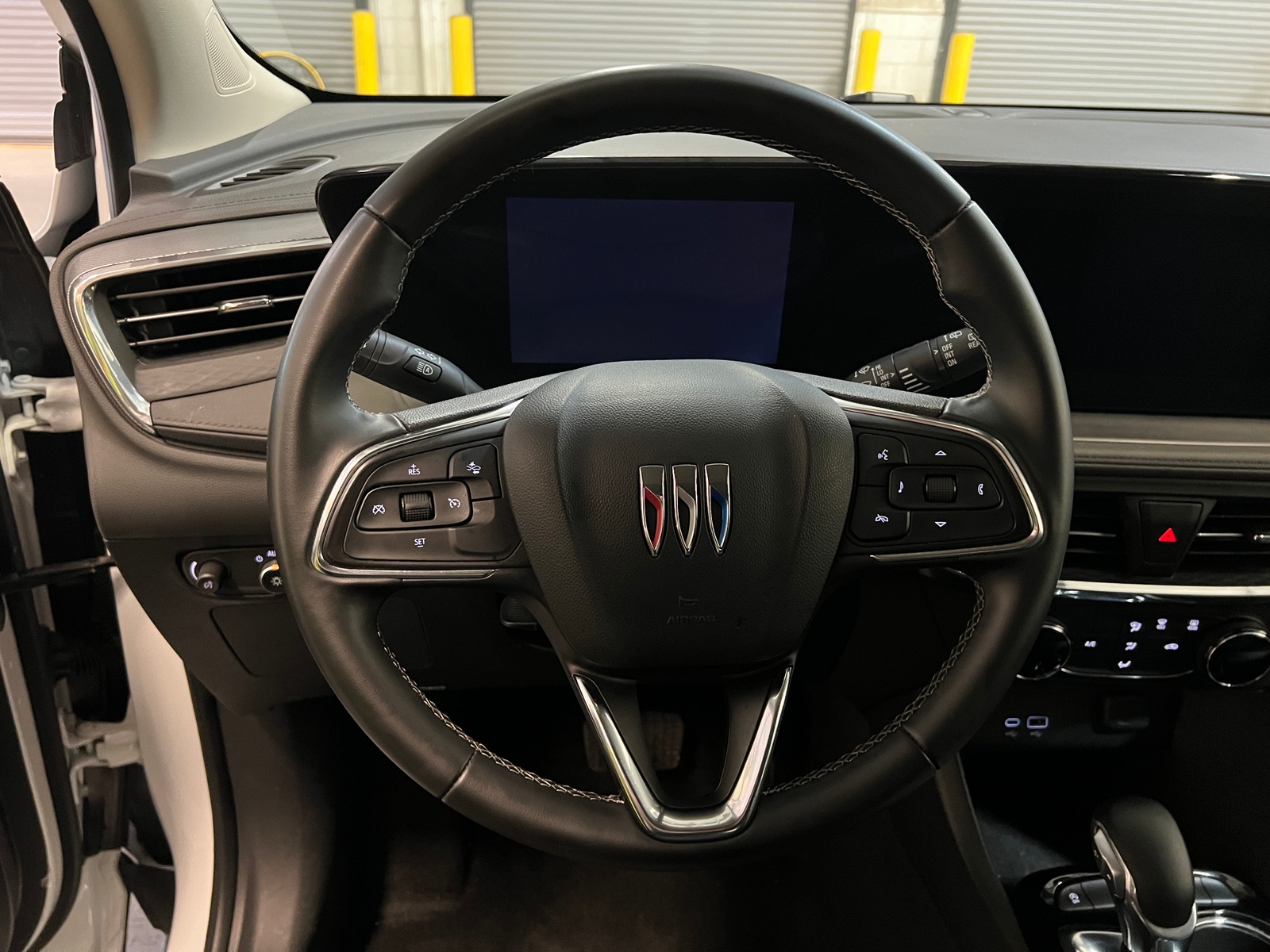 Thumbnail: 2025 Buick Encore GX - 5