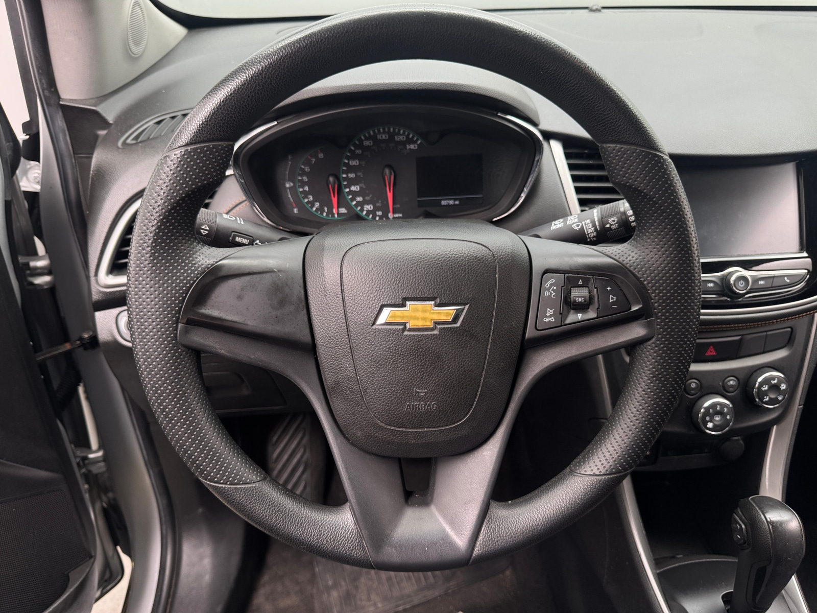 Thumbnail: 2017 Chevrolet Trax - 5
