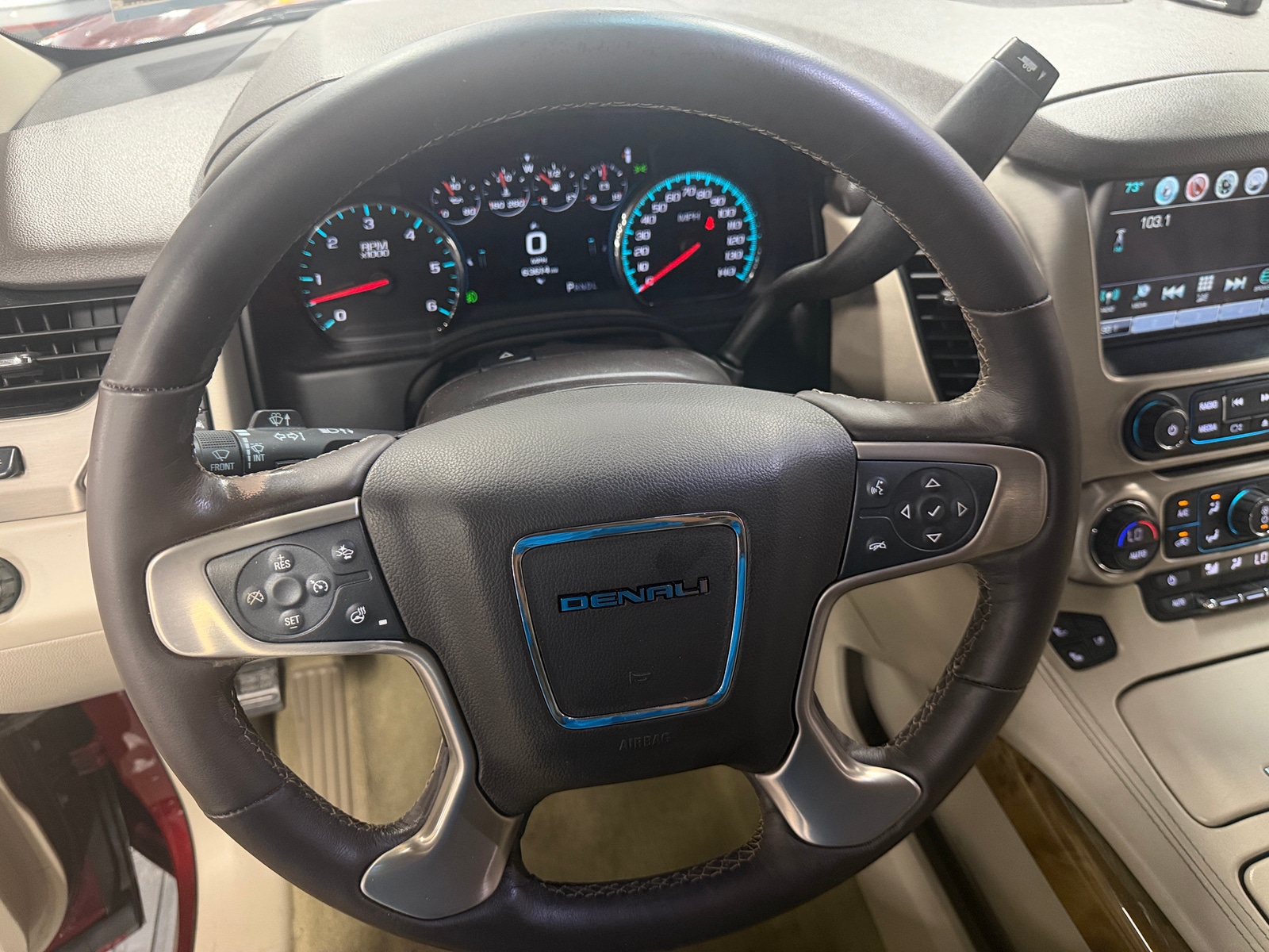 Thumbnail: 2017 GMC Yukon - 4