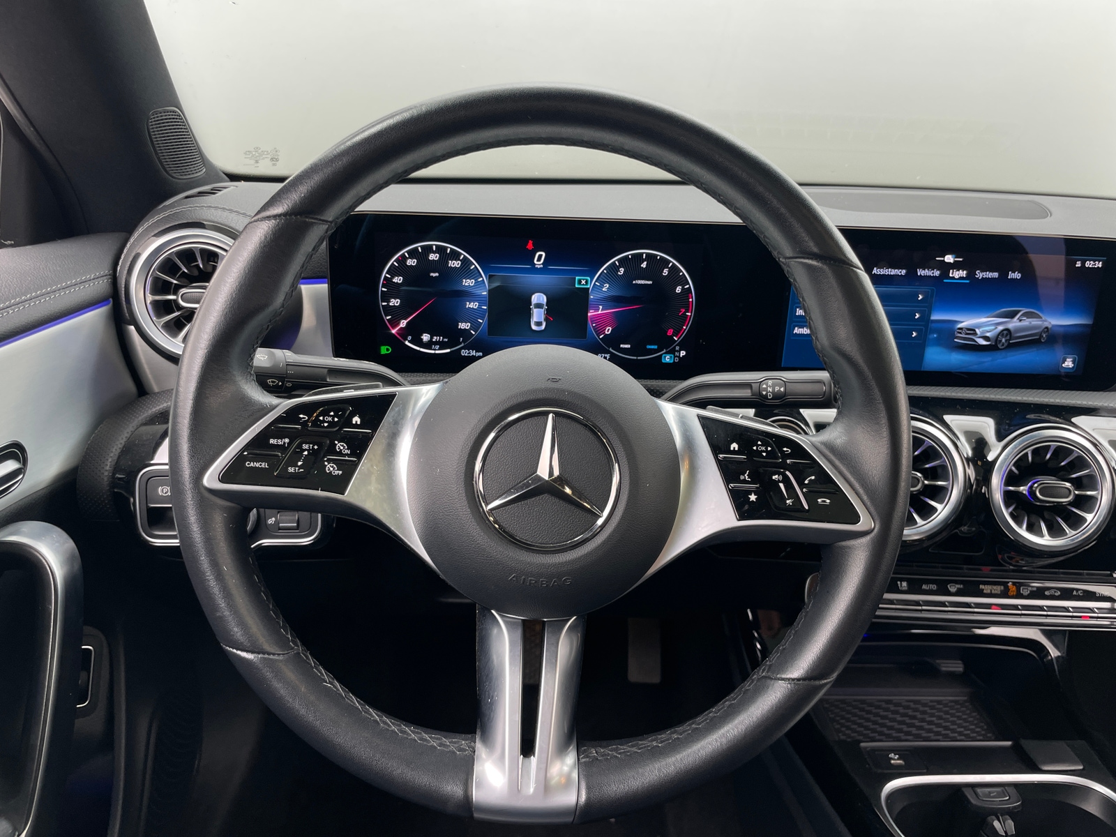 Thumbnail: 2025 Mercedes-Benz CLA - 4