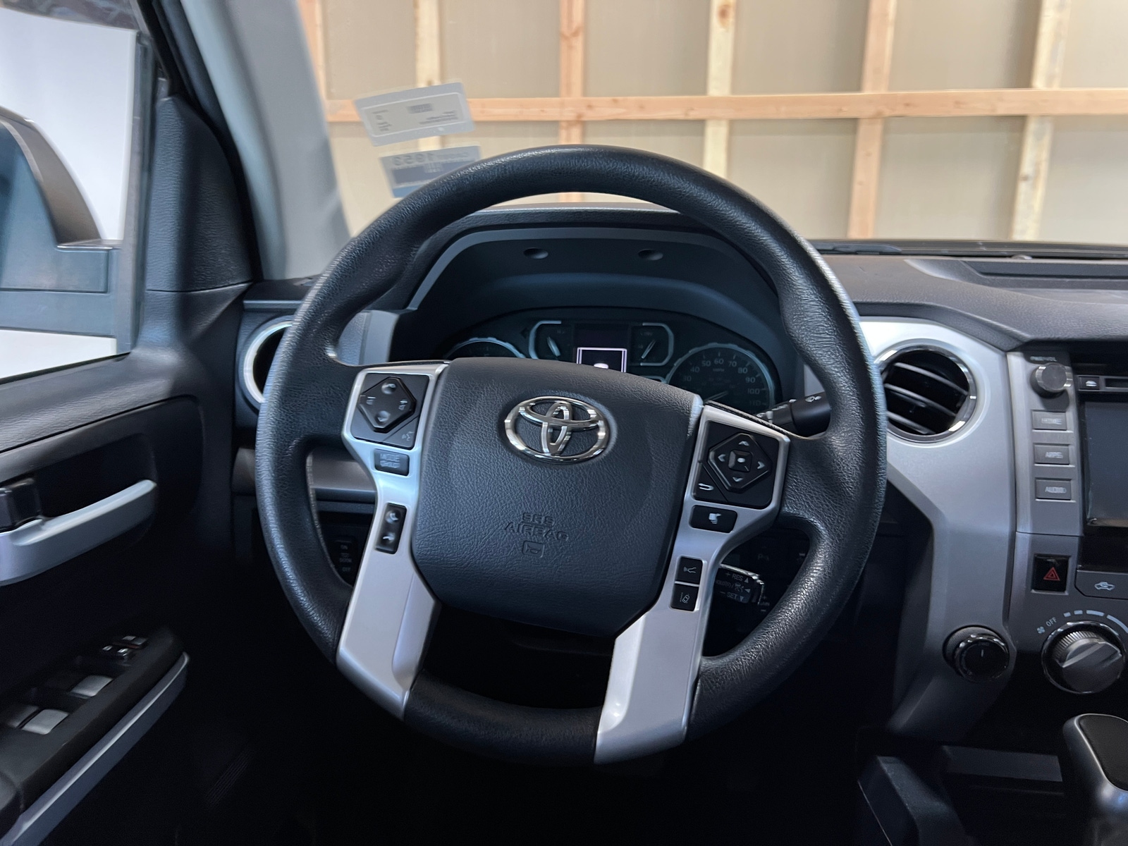 Thumbnail: 2019 Toyota Tundra - 5