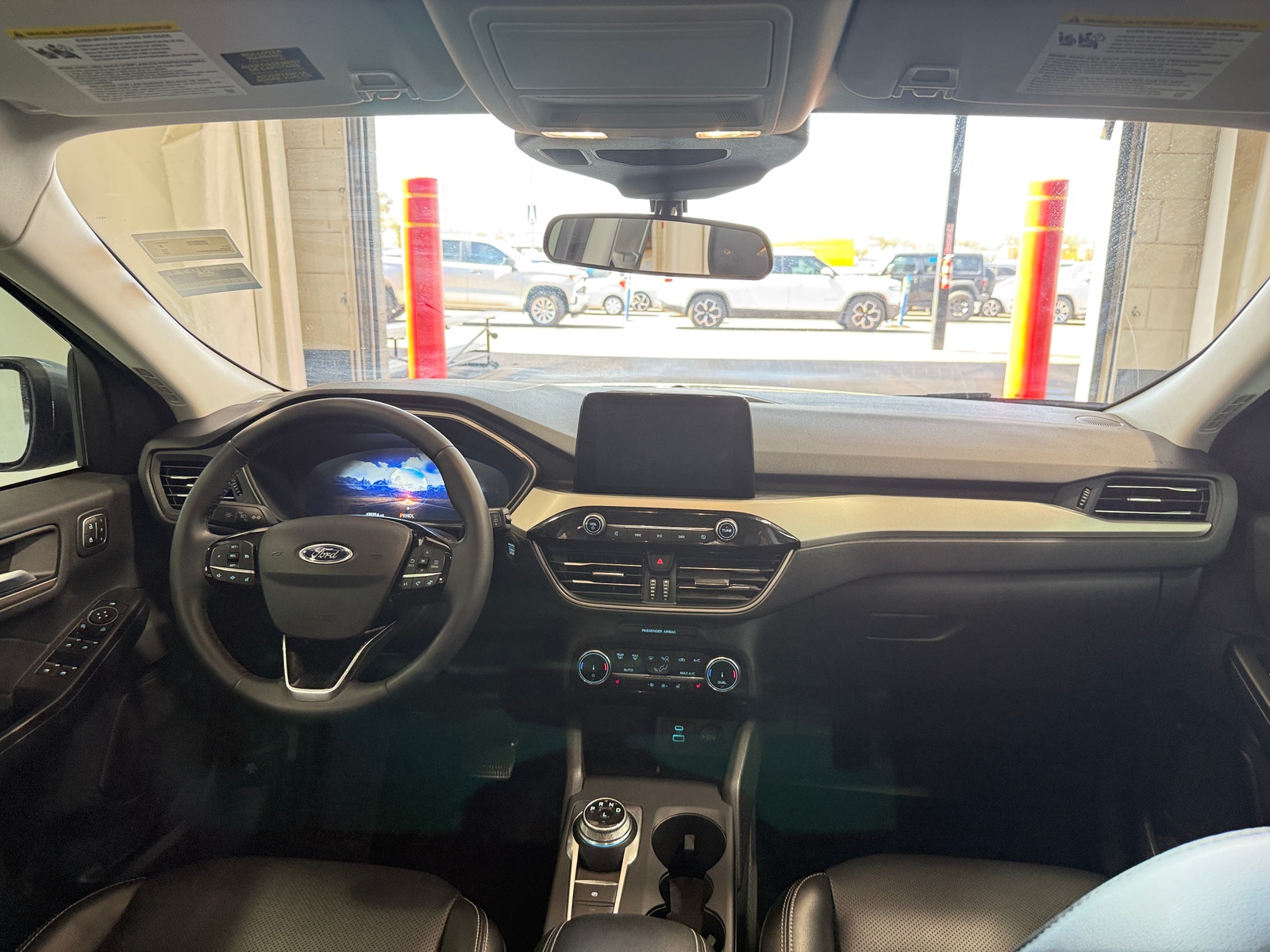 Thumbnail: 2022 Ford Escape - 2