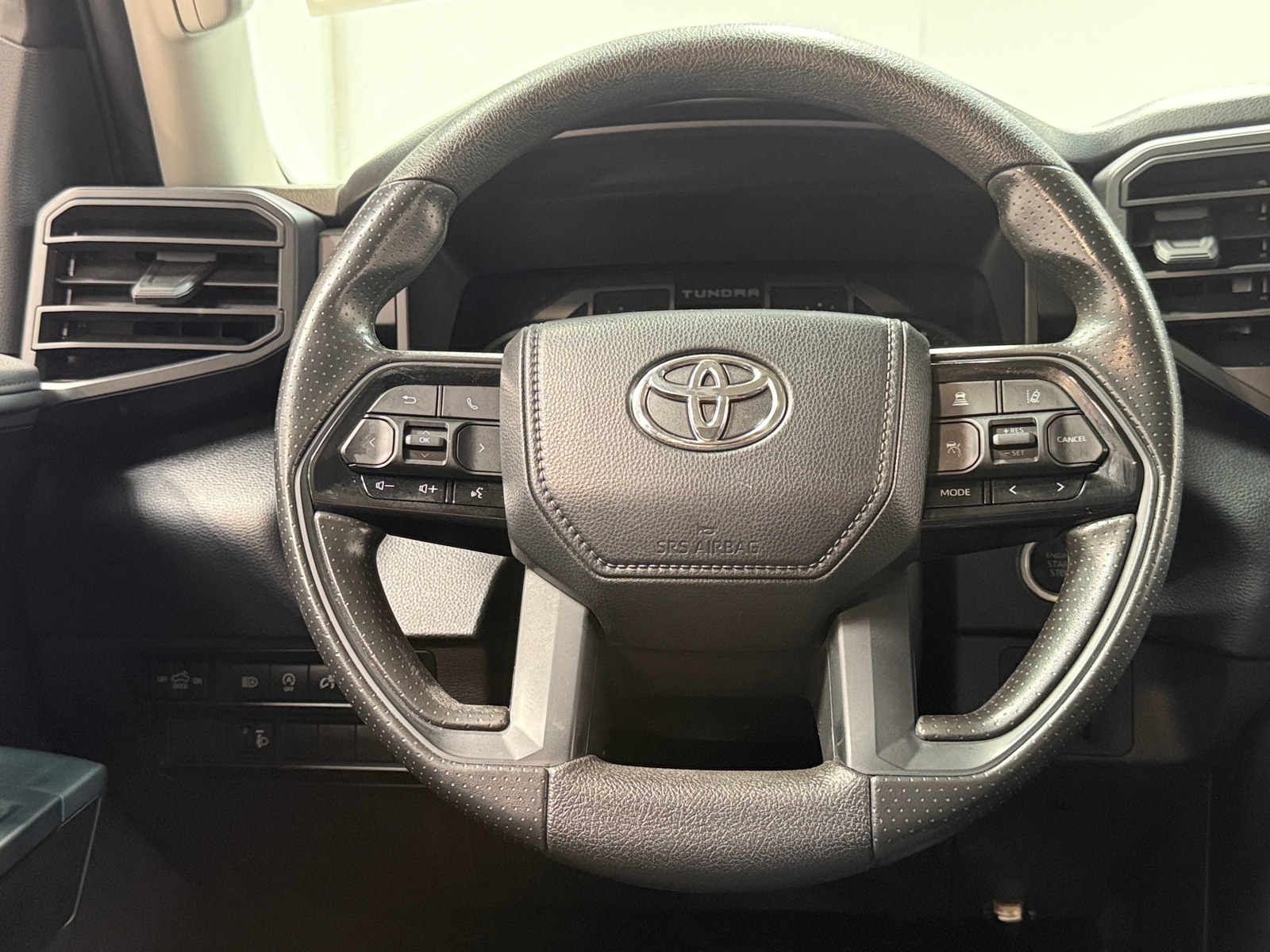 Thumbnail: 2024 Toyota Tundra - 5