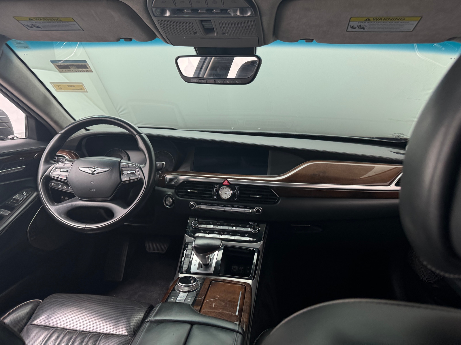 Thumbnail: 2018 Genesis G90 - 2