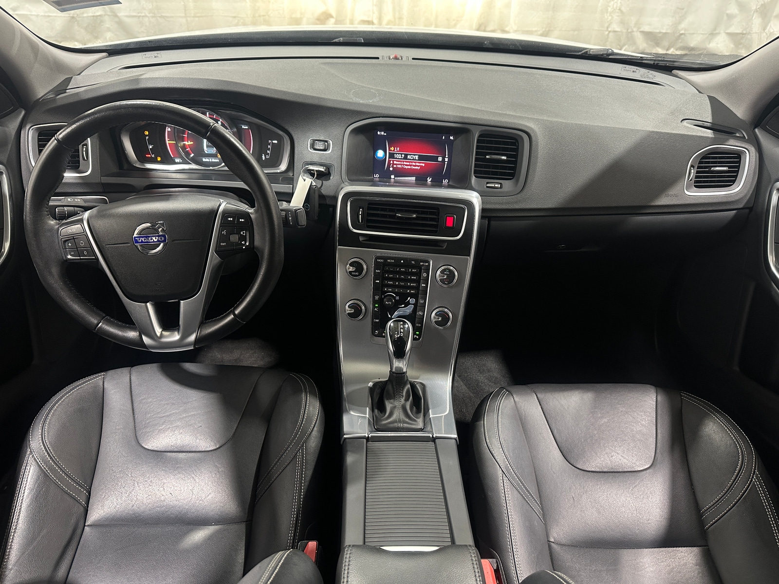 Thumbnail: 2017 Volvo S60 - 3