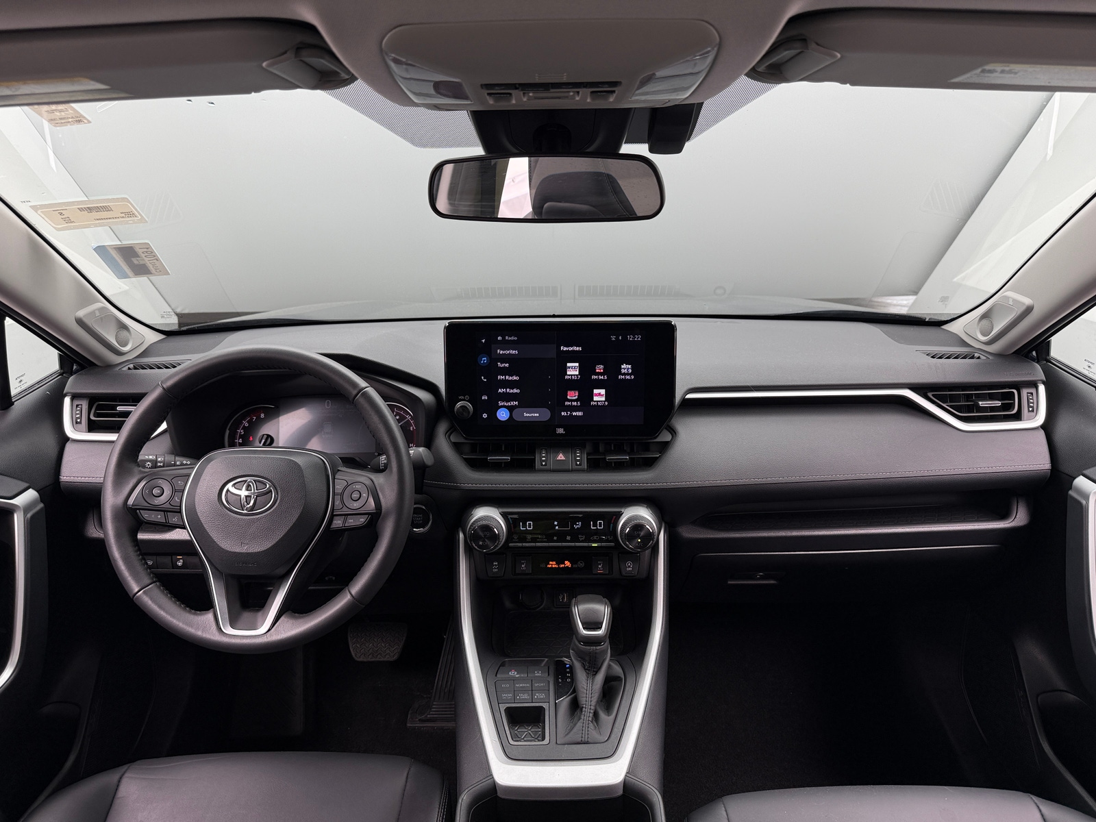 Thumbnail: 2025 Toyota RAV4 - 2