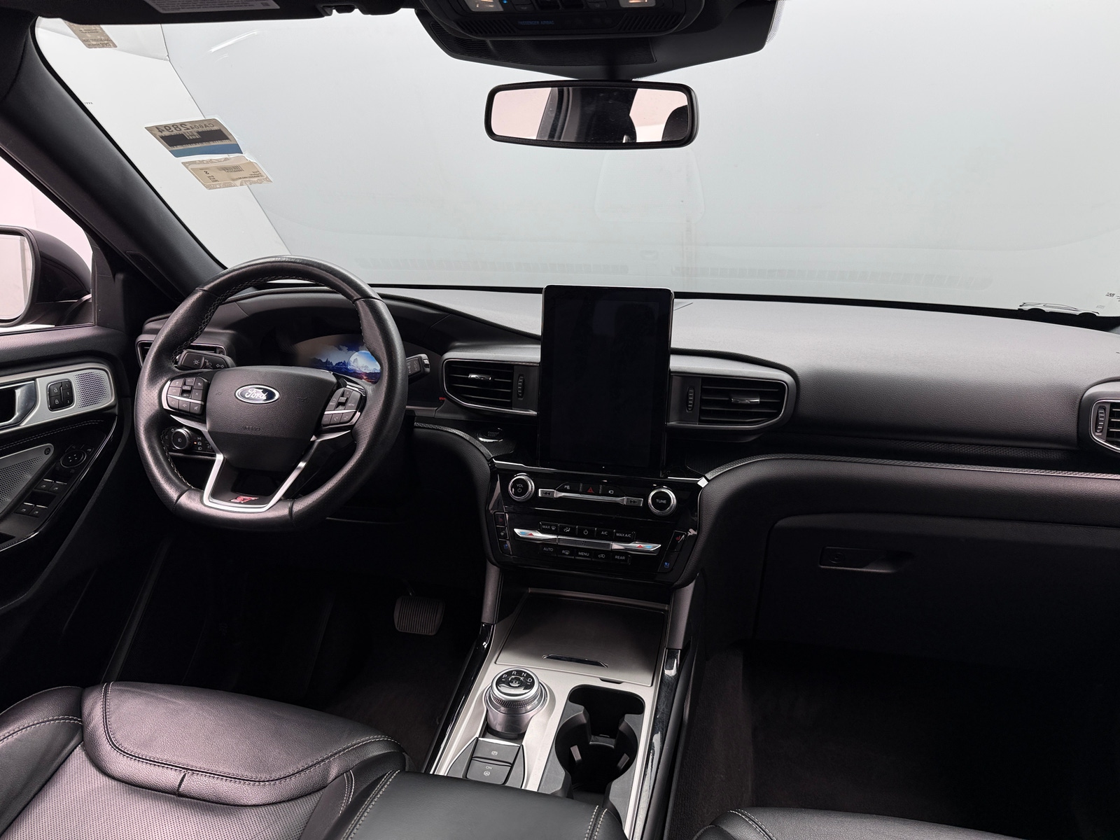 Thumbnail: 2022 Ford Explorer - 2