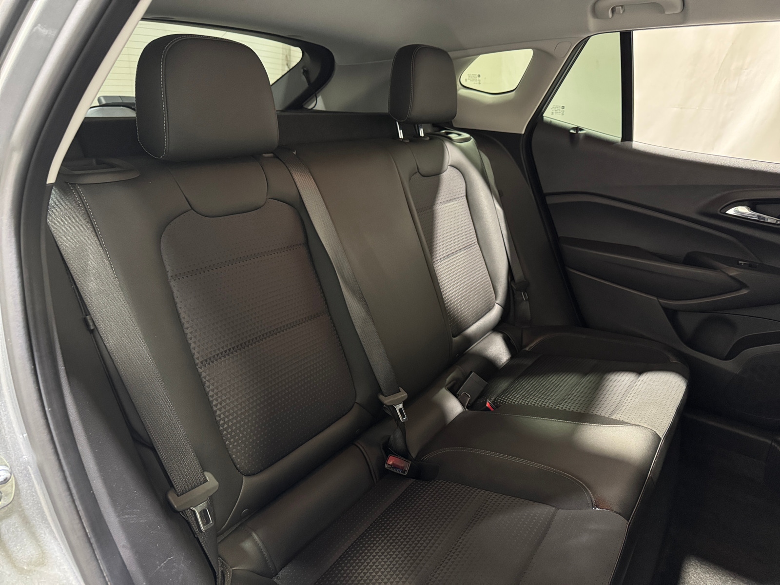 Thumbnail: 2025 Chevrolet Trax - 6