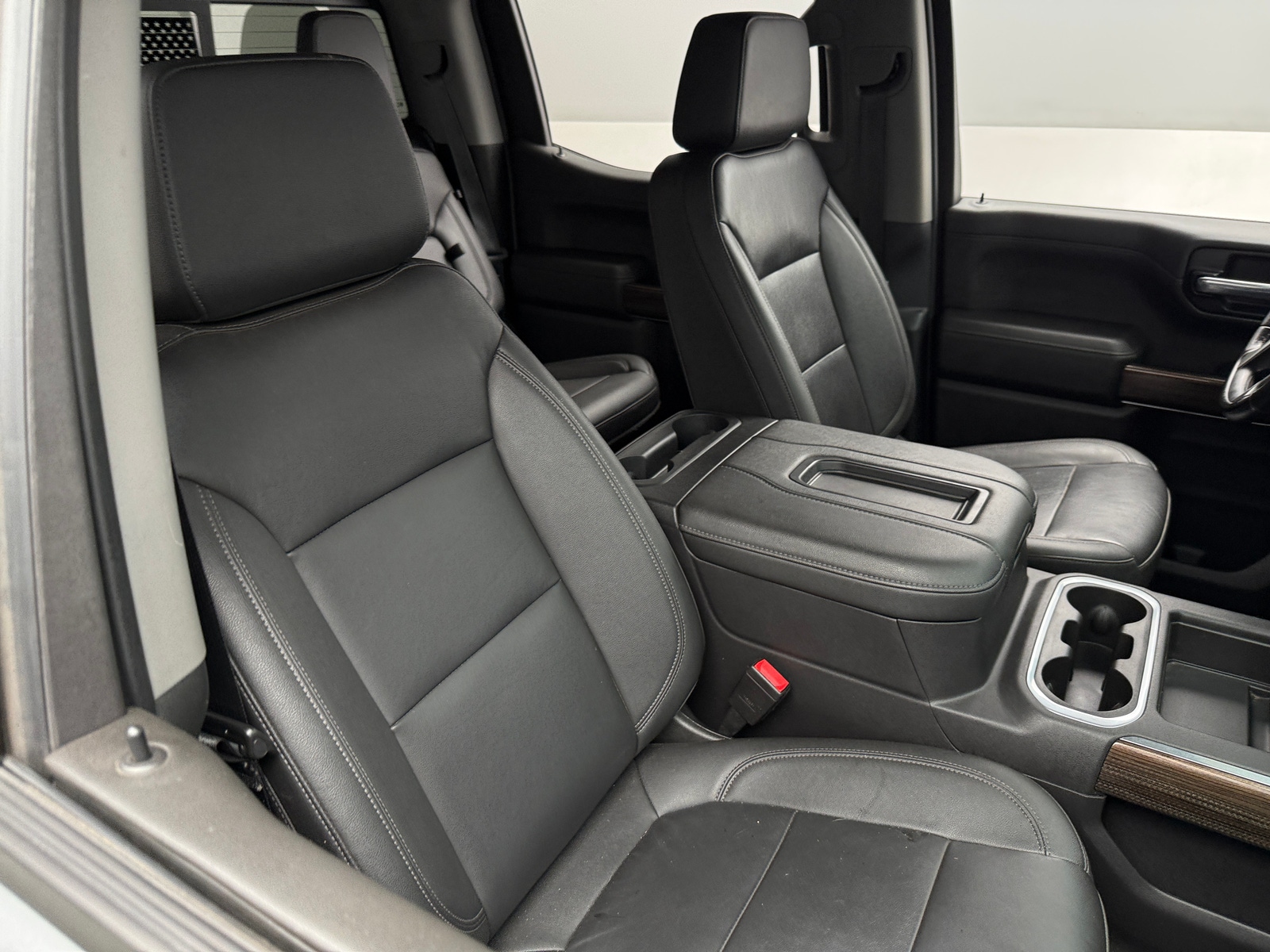 Thumbnail: 2021 Chevrolet Silverado 1500 - 2