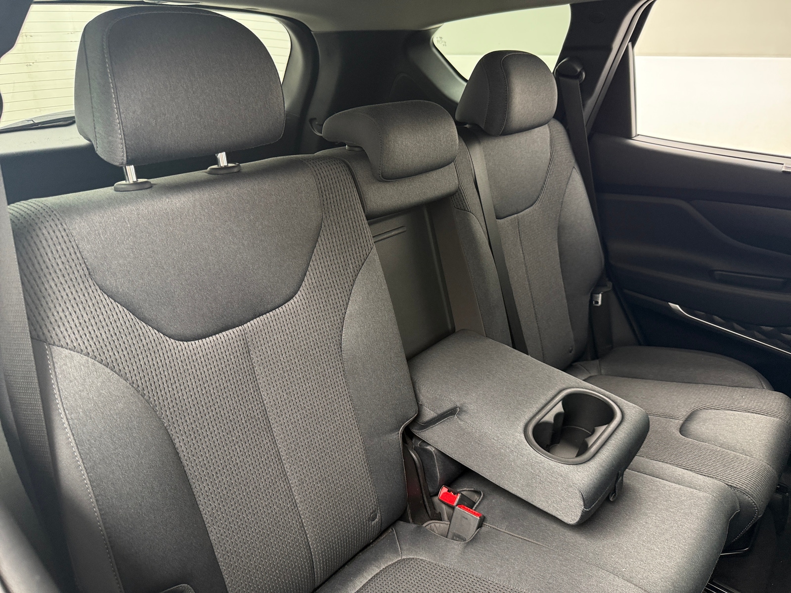 Thumbnail: 2019 Hyundai Santa Fe - 6