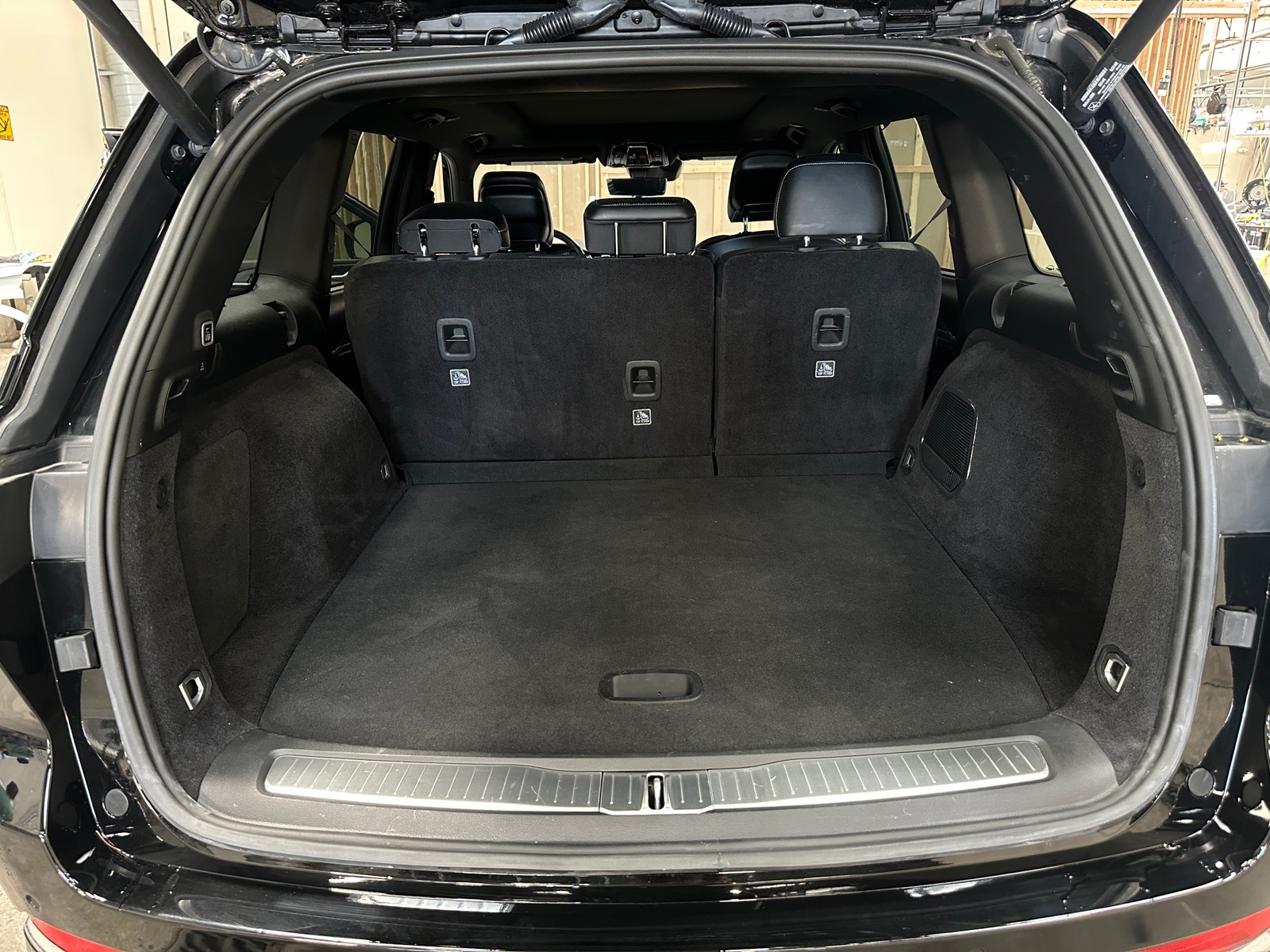 Thumbnail: 2022 Jeep Grand Cherokee - 6
