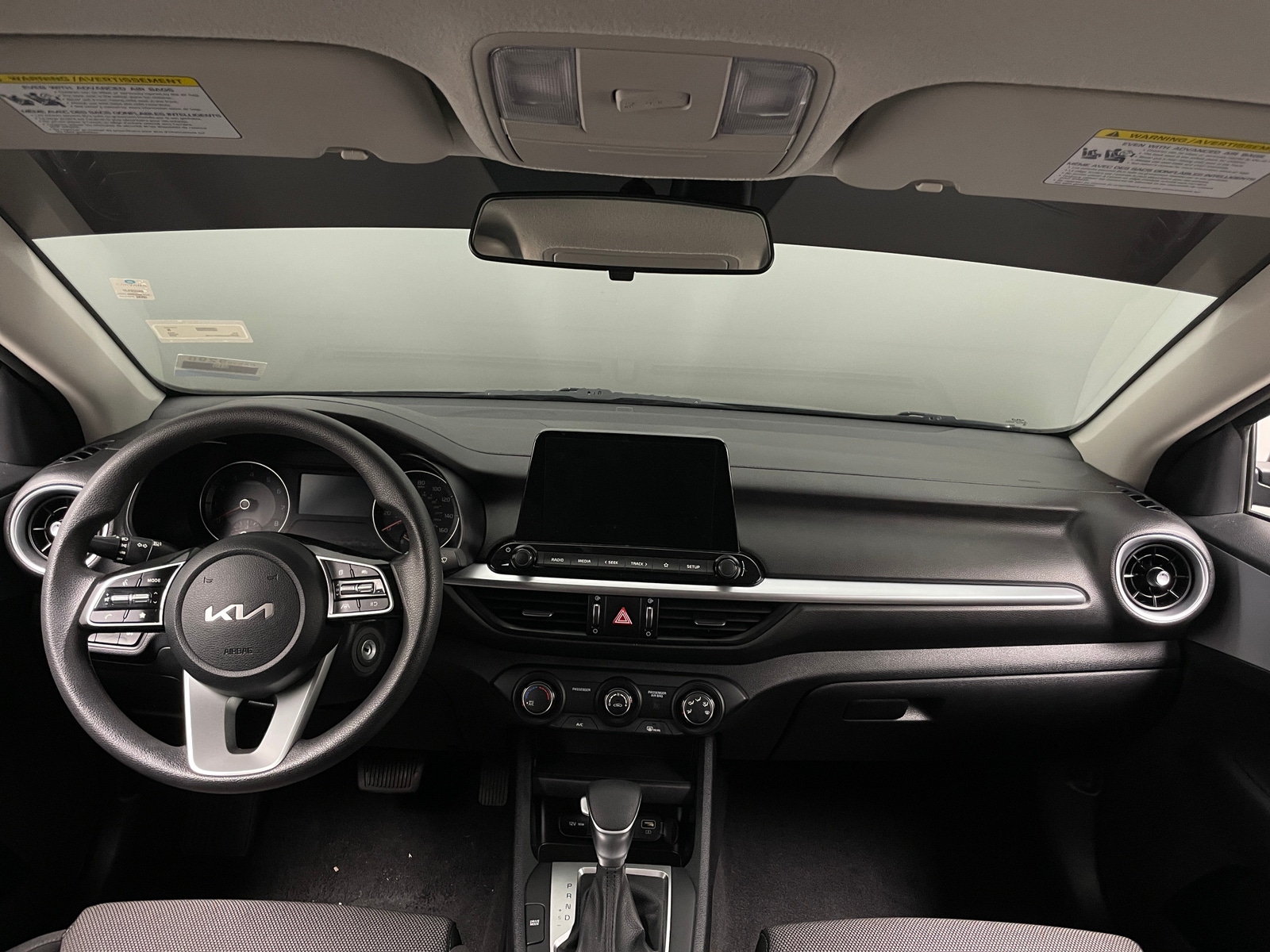Thumbnail: 2024 Kia Forte - 3