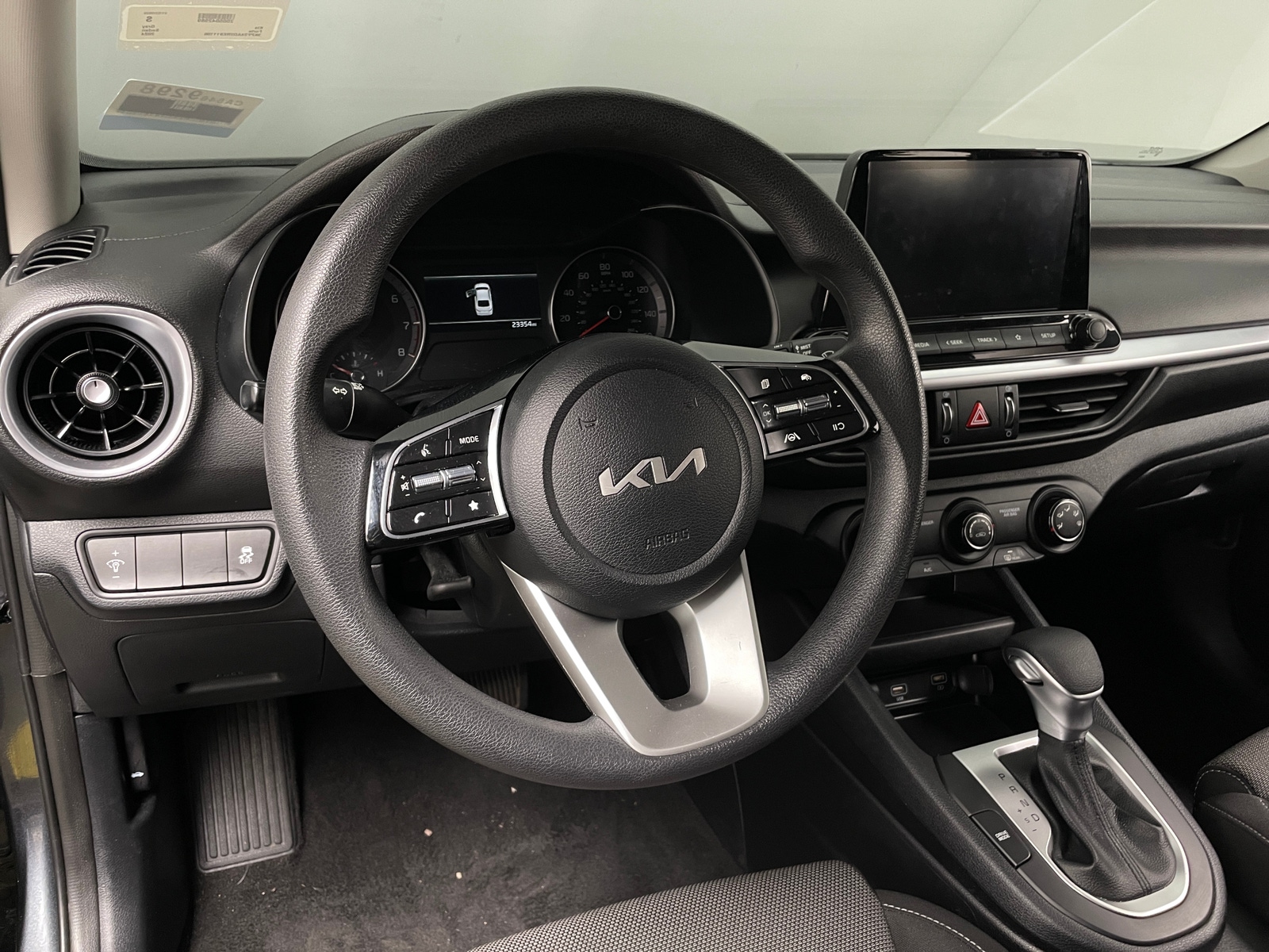 Thumbnail: 2024 Kia Forte - 5