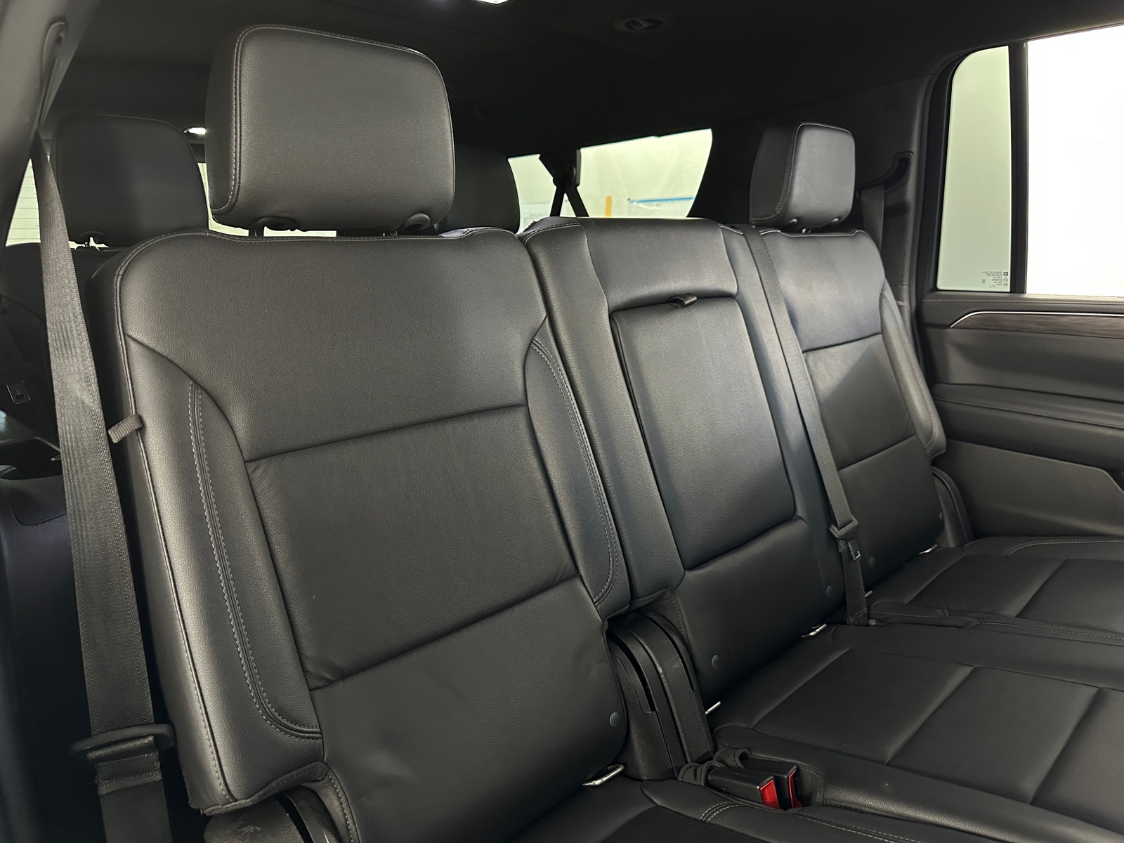 Thumbnail: 2021 Chevrolet Suburban - 5