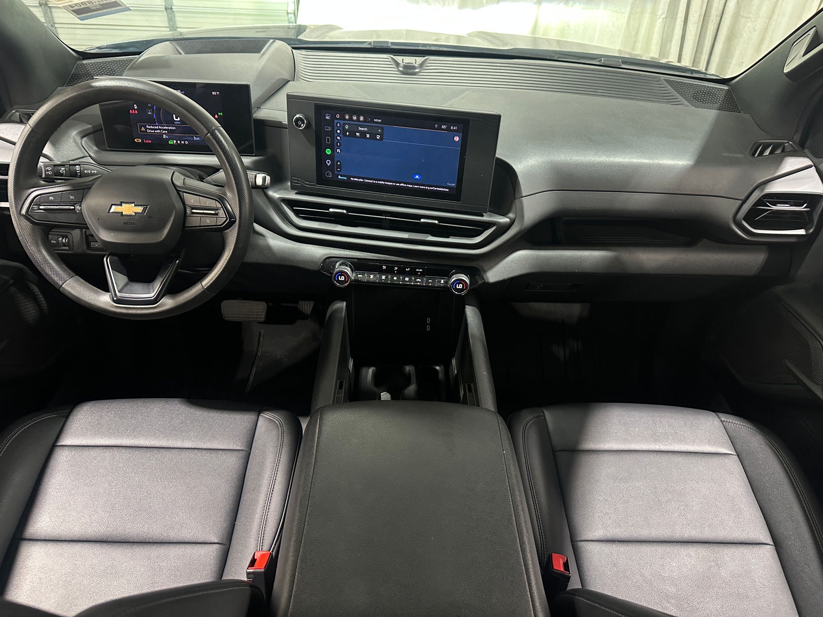 Thumbnail: 2024 Chevrolet Silverado EV - 3