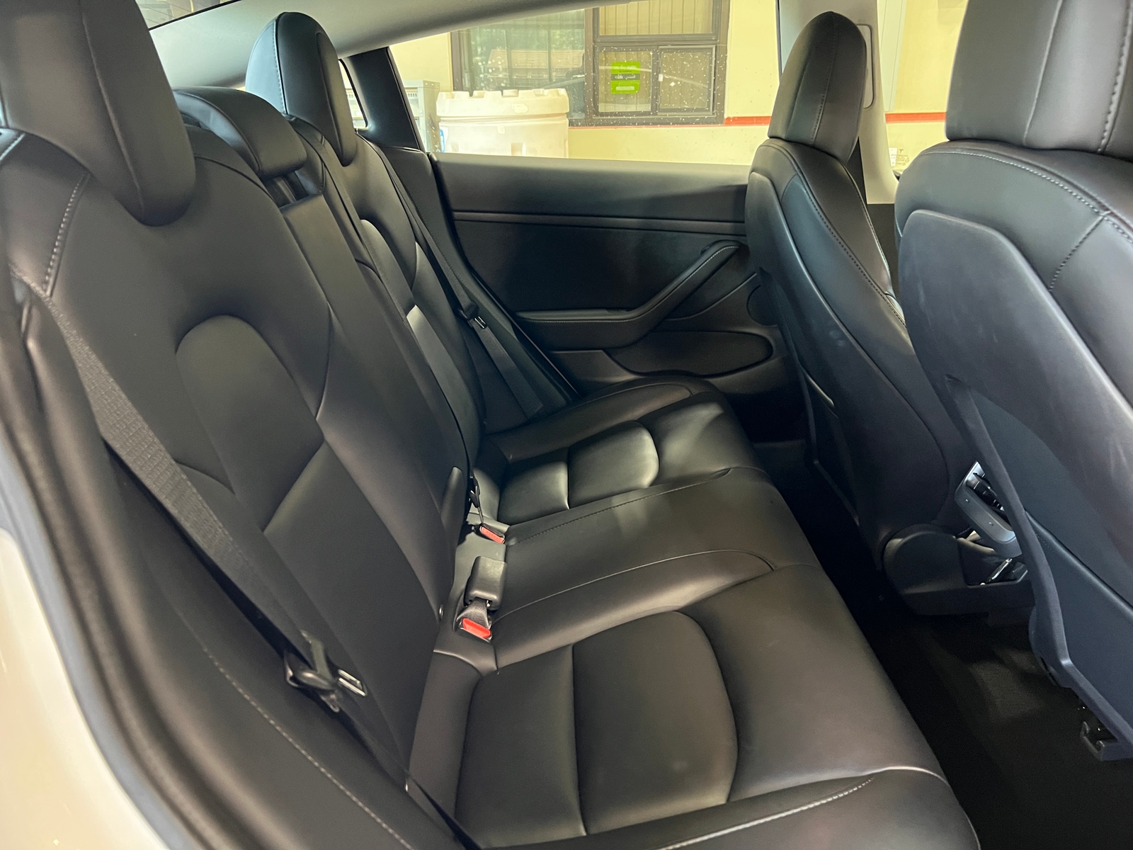 Thumbnail: 2022 Tesla Model 3 - 5