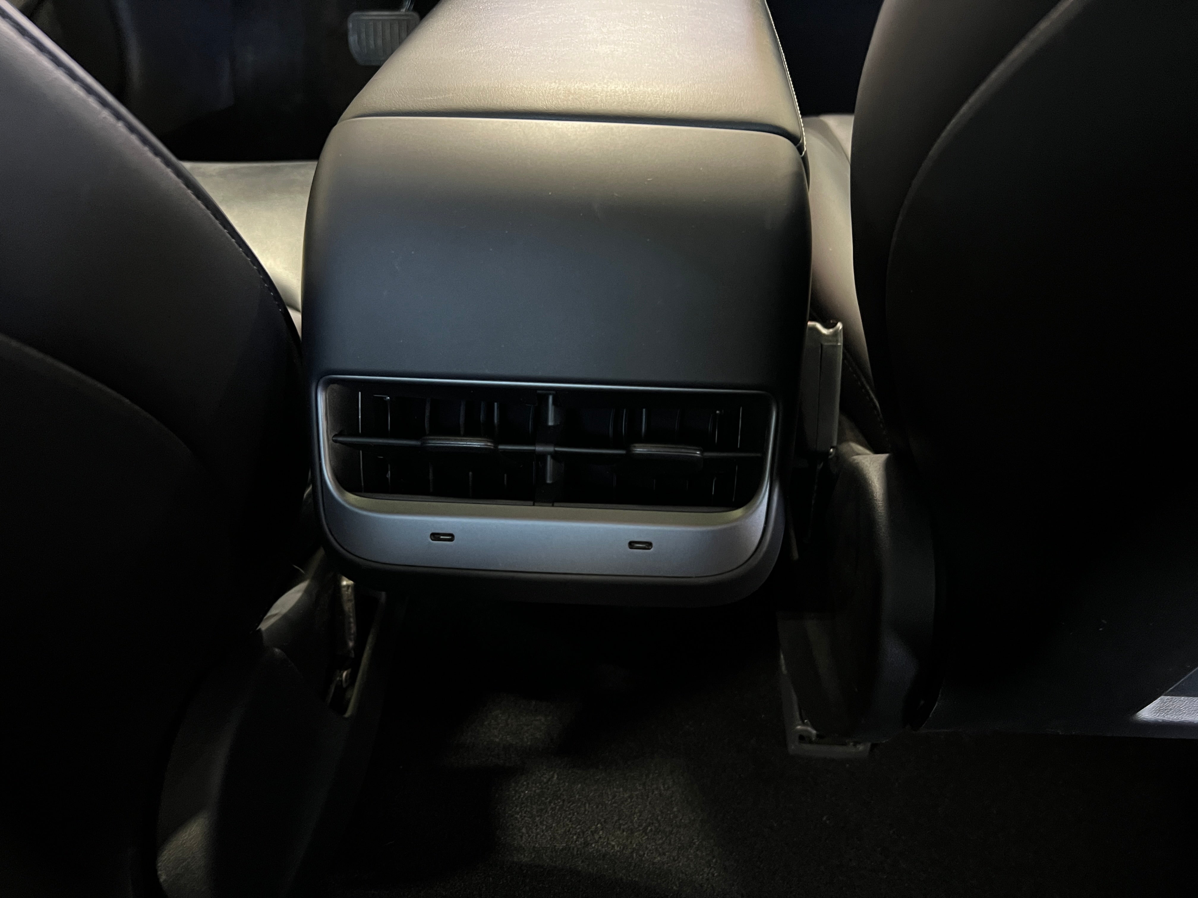 Used 2022 Tesla Model 3 Long Range with VIN 5YJ3E1EB1NF106366 for sale in Oak Creek, WI