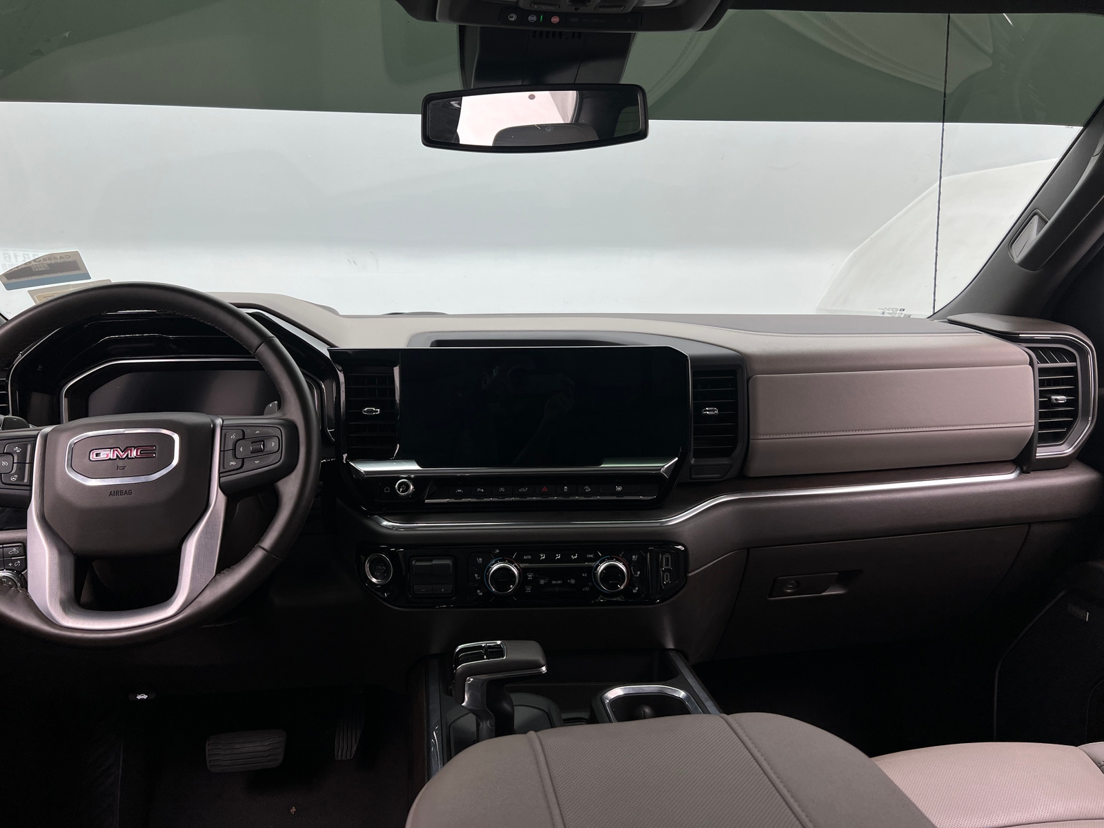 Thumbnail: 2024 GMC Sierra 1500 - 2