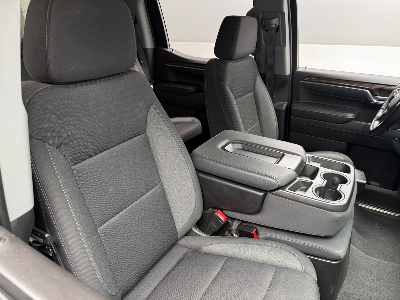 Thumbnail: 2023 Chevrolet Silverado 1500 - 2