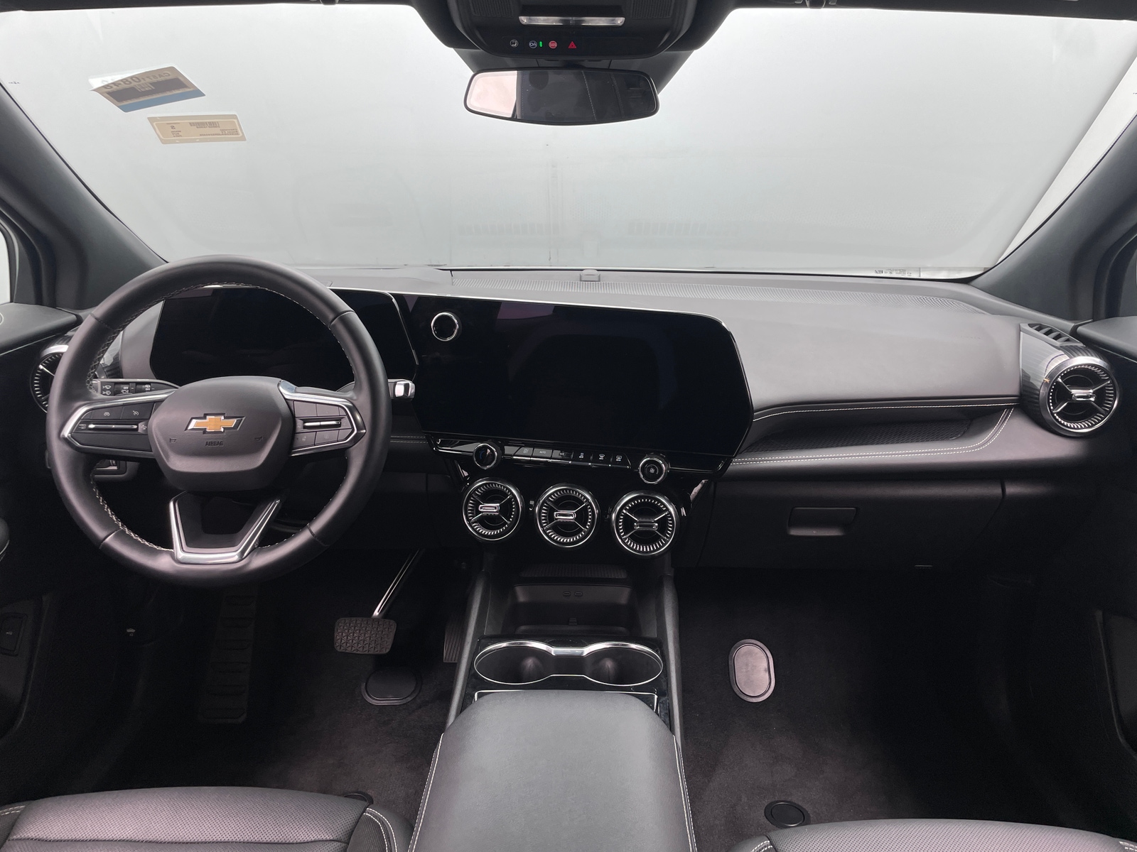 Thumbnail: 2024 Chevrolet Blazer EV - 3