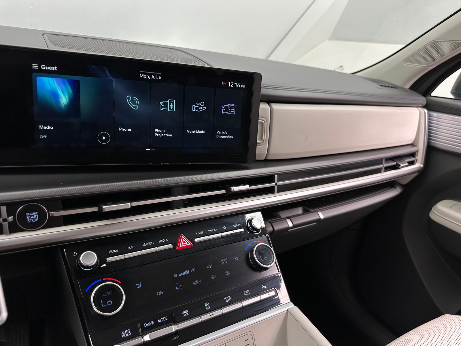 Thumbnail: 2026 Hyundai Santa Fe - 3