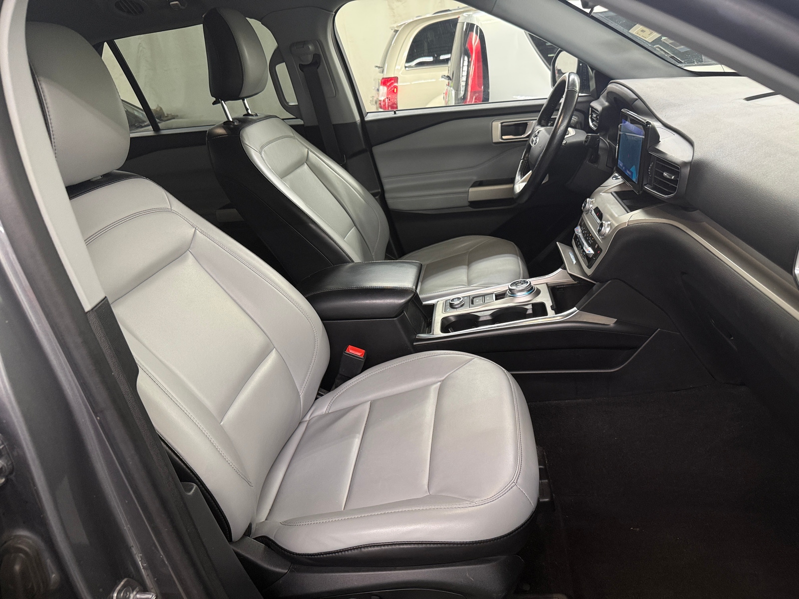Thumbnail: 2021 Ford Explorer - 2