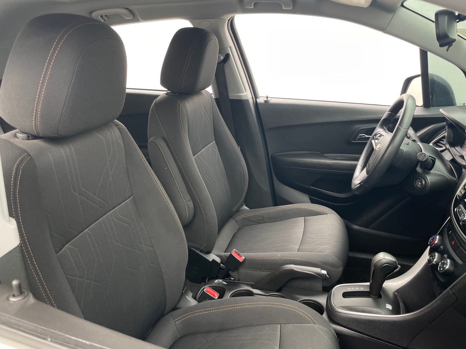 Thumbnail: 2019 Chevrolet Trax - 2