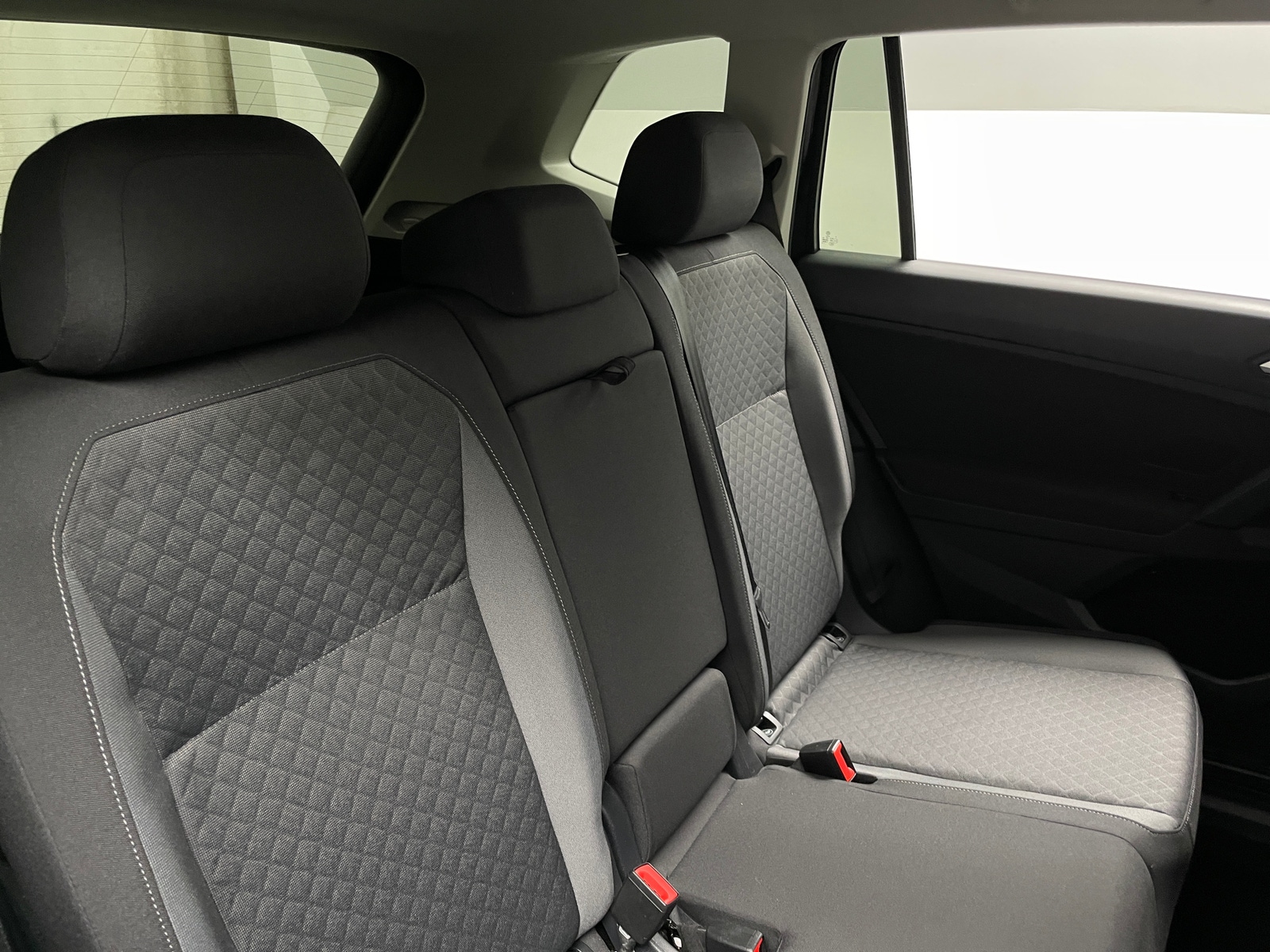 Thumbnail: 2019 Volkswagen Tiguan - 6