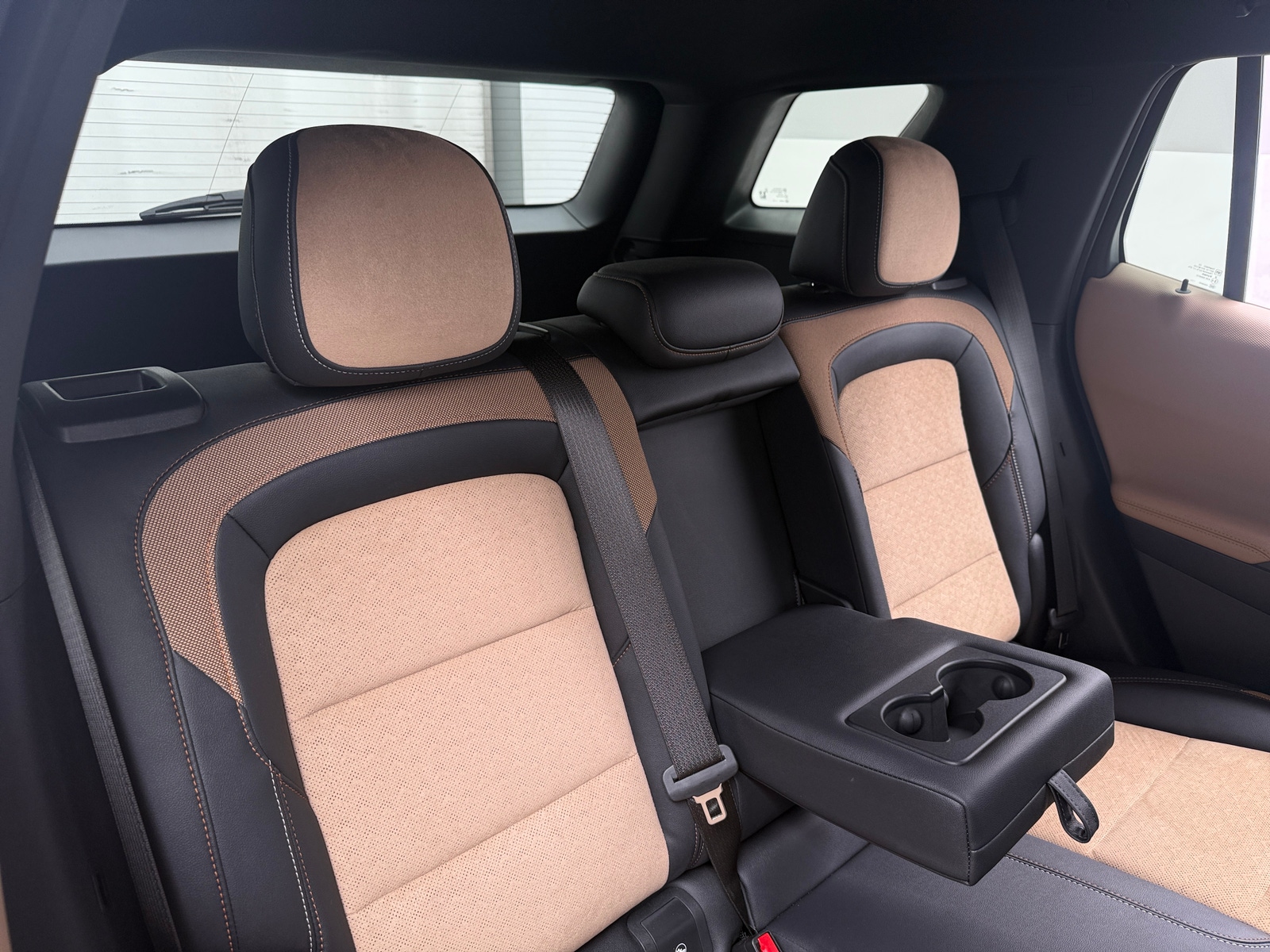 Thumbnail: 2025 Chevrolet Equinox - 6