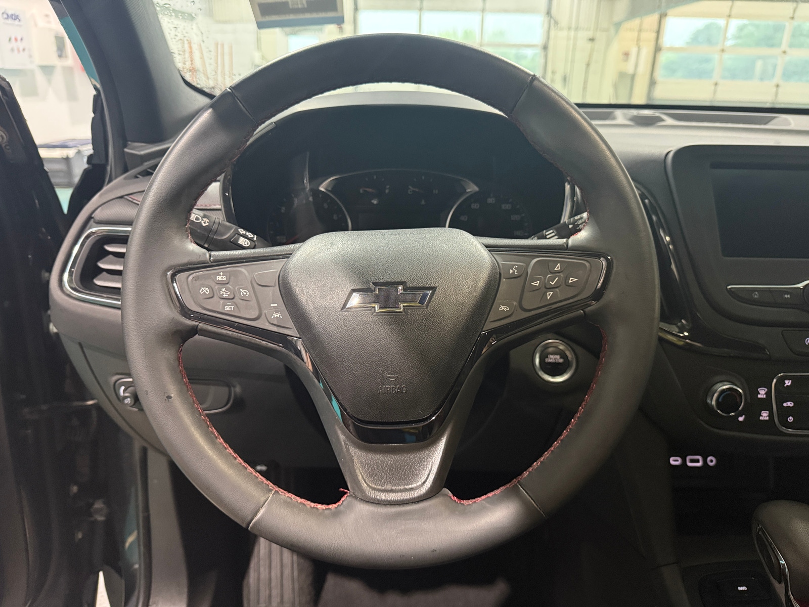Thumbnail: 2023 Chevrolet Equinox - 5