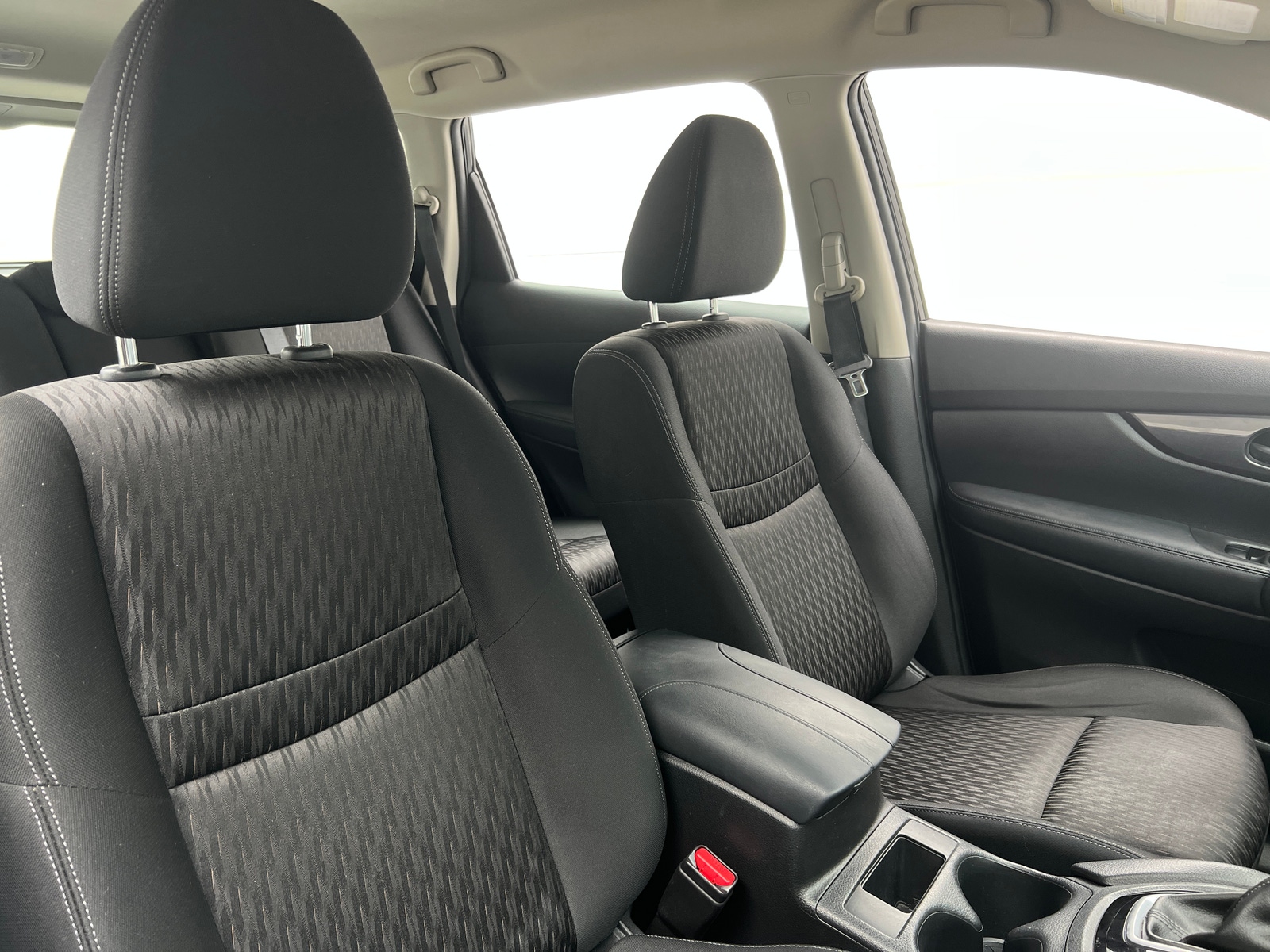 Thumbnail: 2019 Nissan Rogue - 2