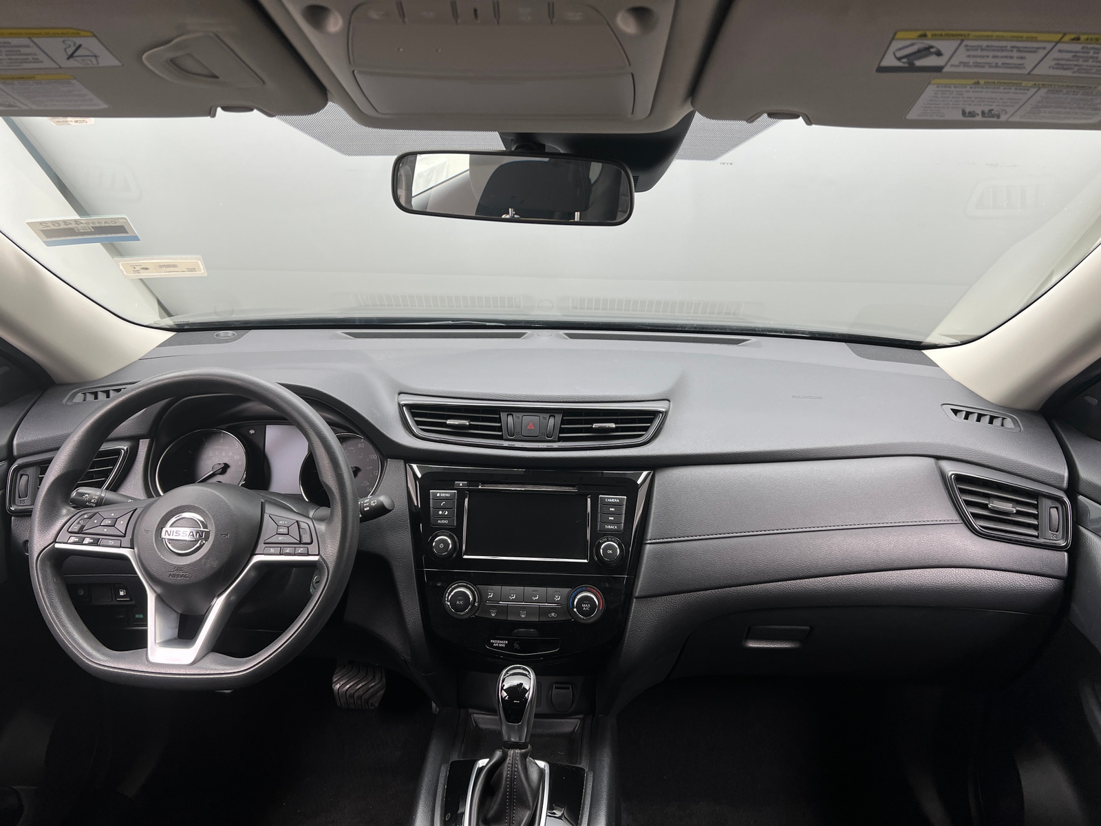 Thumbnail: 2019 Nissan Rogue - 3