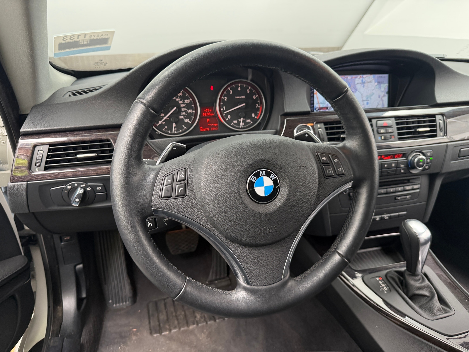 Thumbnail: 2011 BMW 3 Series - 3