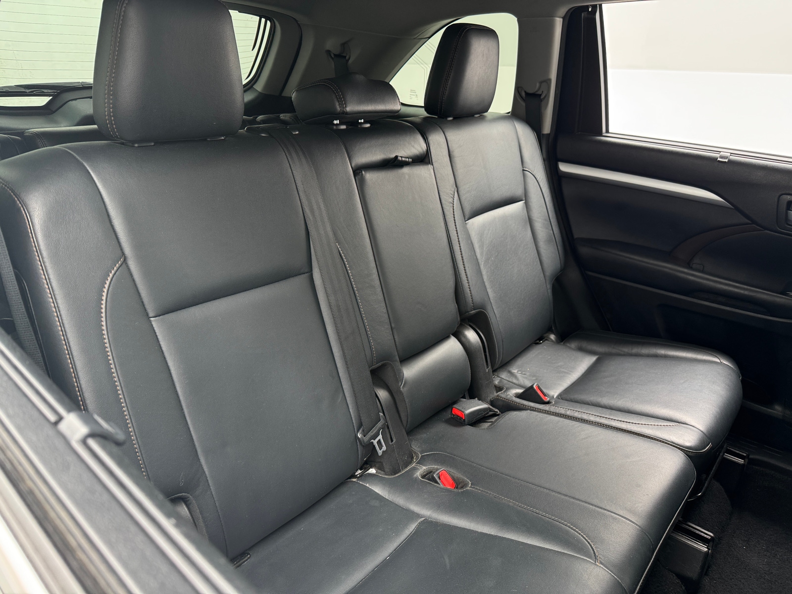 Thumbnail: 2018 Toyota Highlander - 5