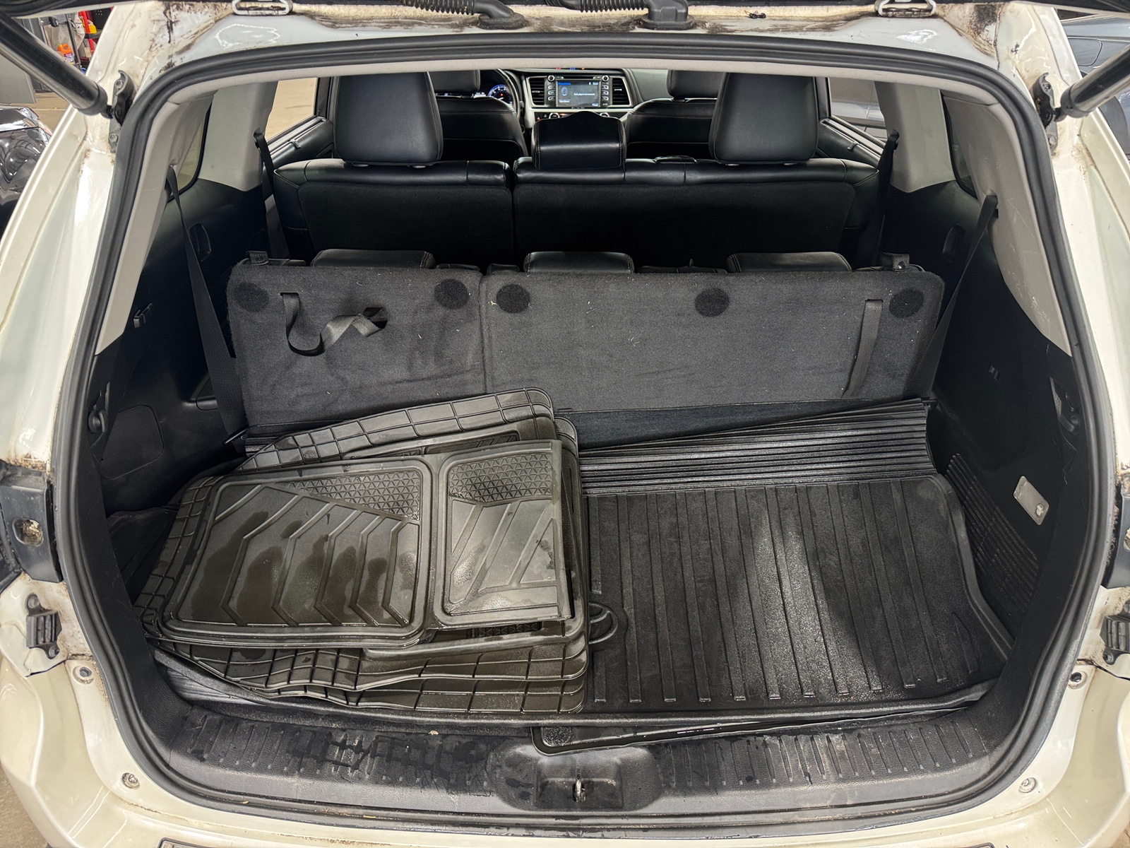 Thumbnail: 2018 Toyota Highlander - 6