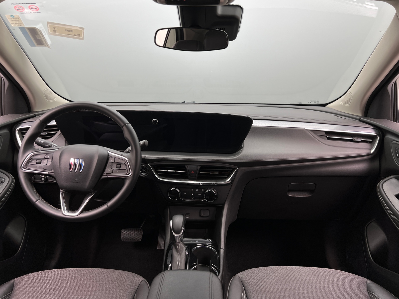 Thumbnail: 2025 Buick Encore GX - 2